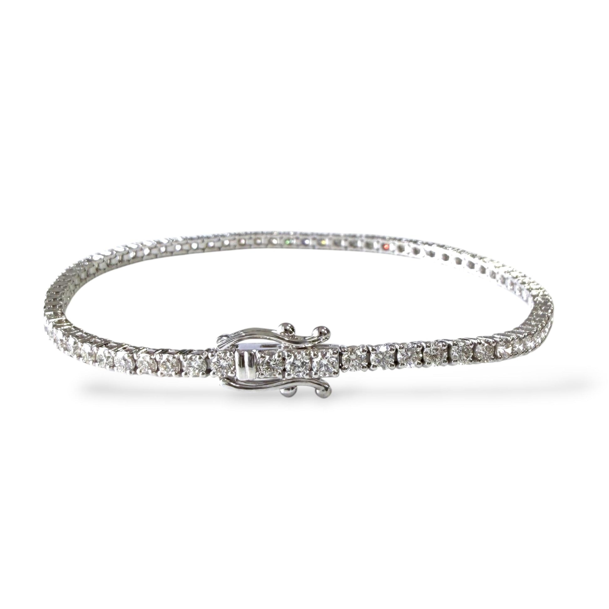3.15 cttw. White Diamond Tennis Bracelet in 14k White Gold 7.24g. 7"