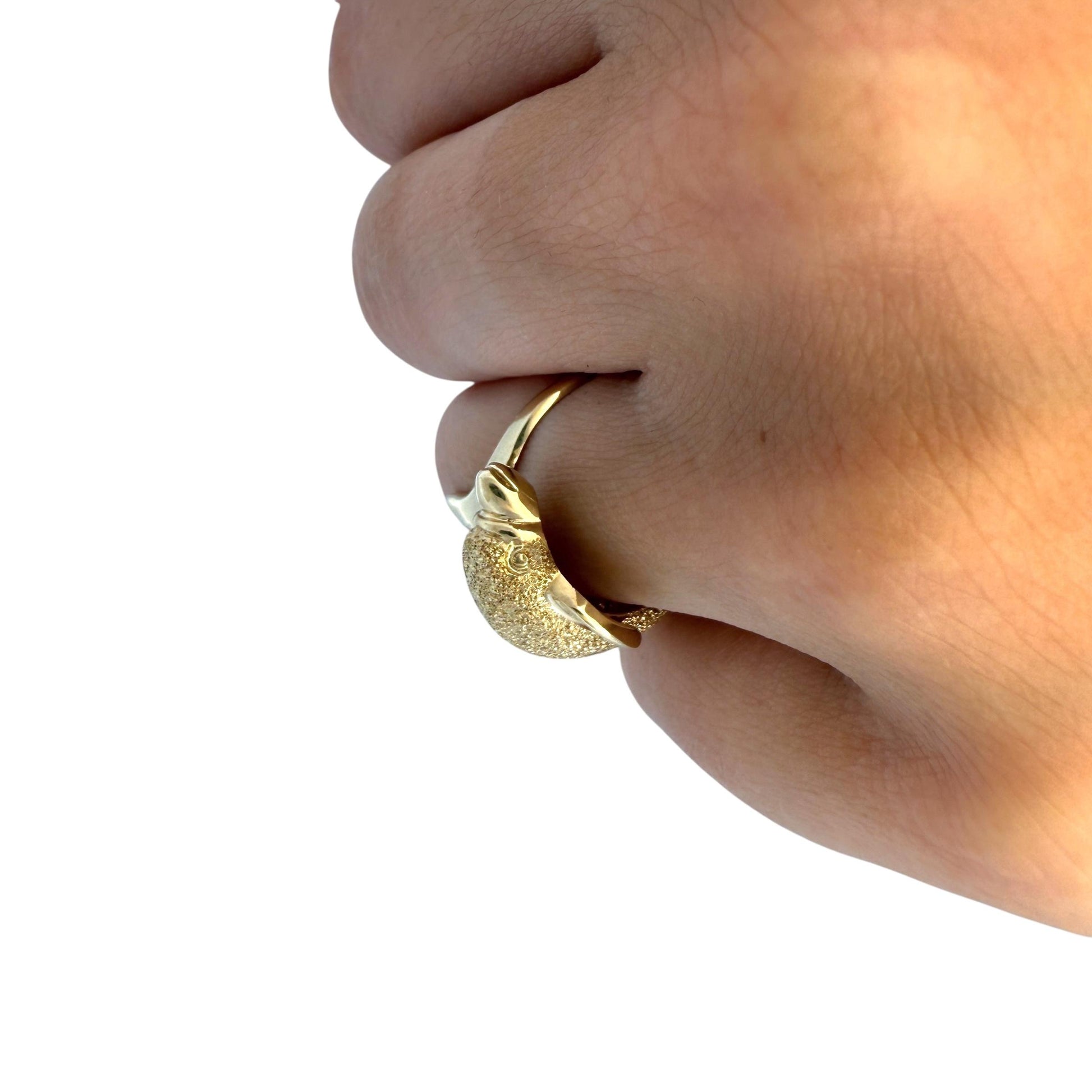 14k Yellow Gold Dolphin Ring 6.75US 4.63g.