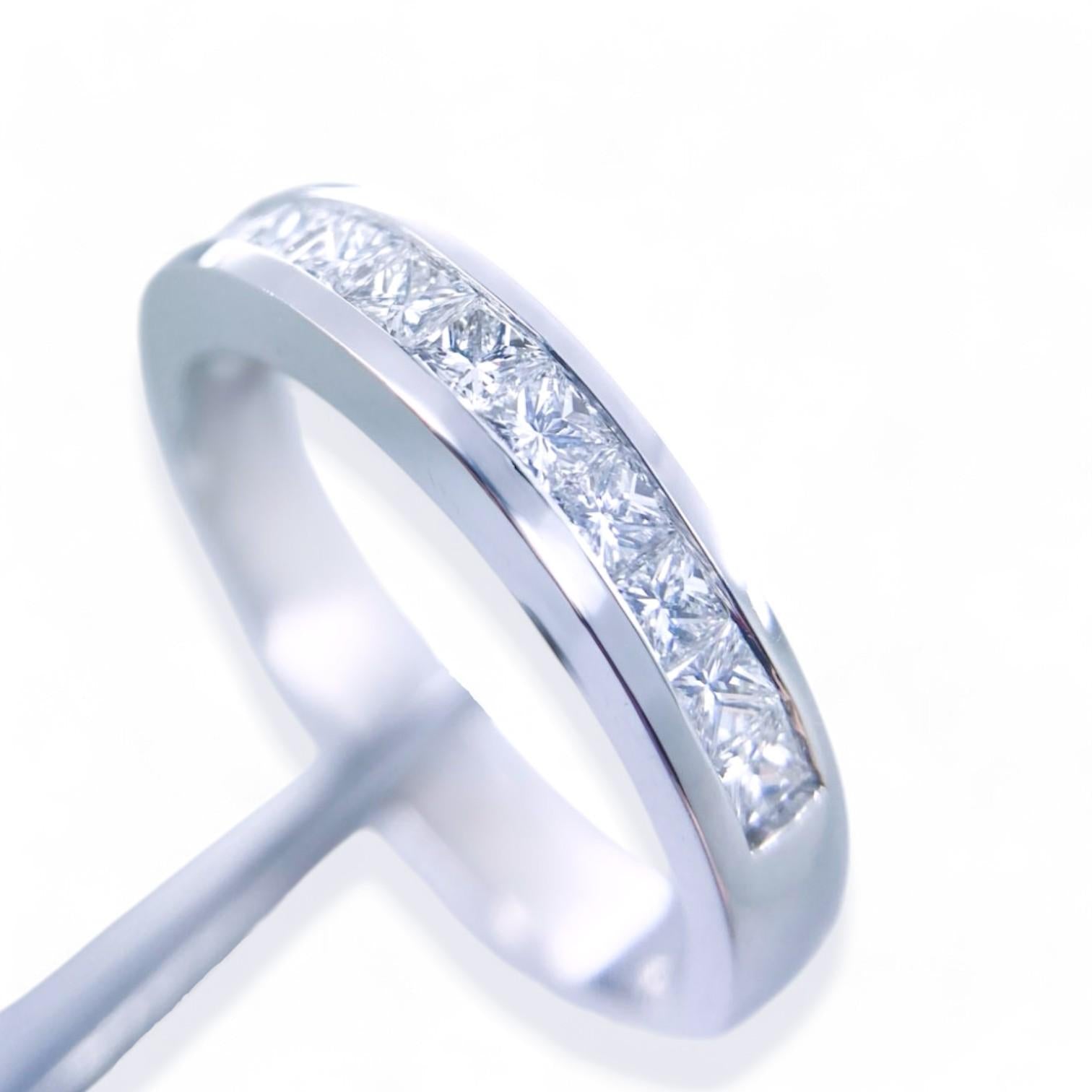 0.70 cttw Diamond Channel Set Ring in 14K White Gold 7 US 3.5g