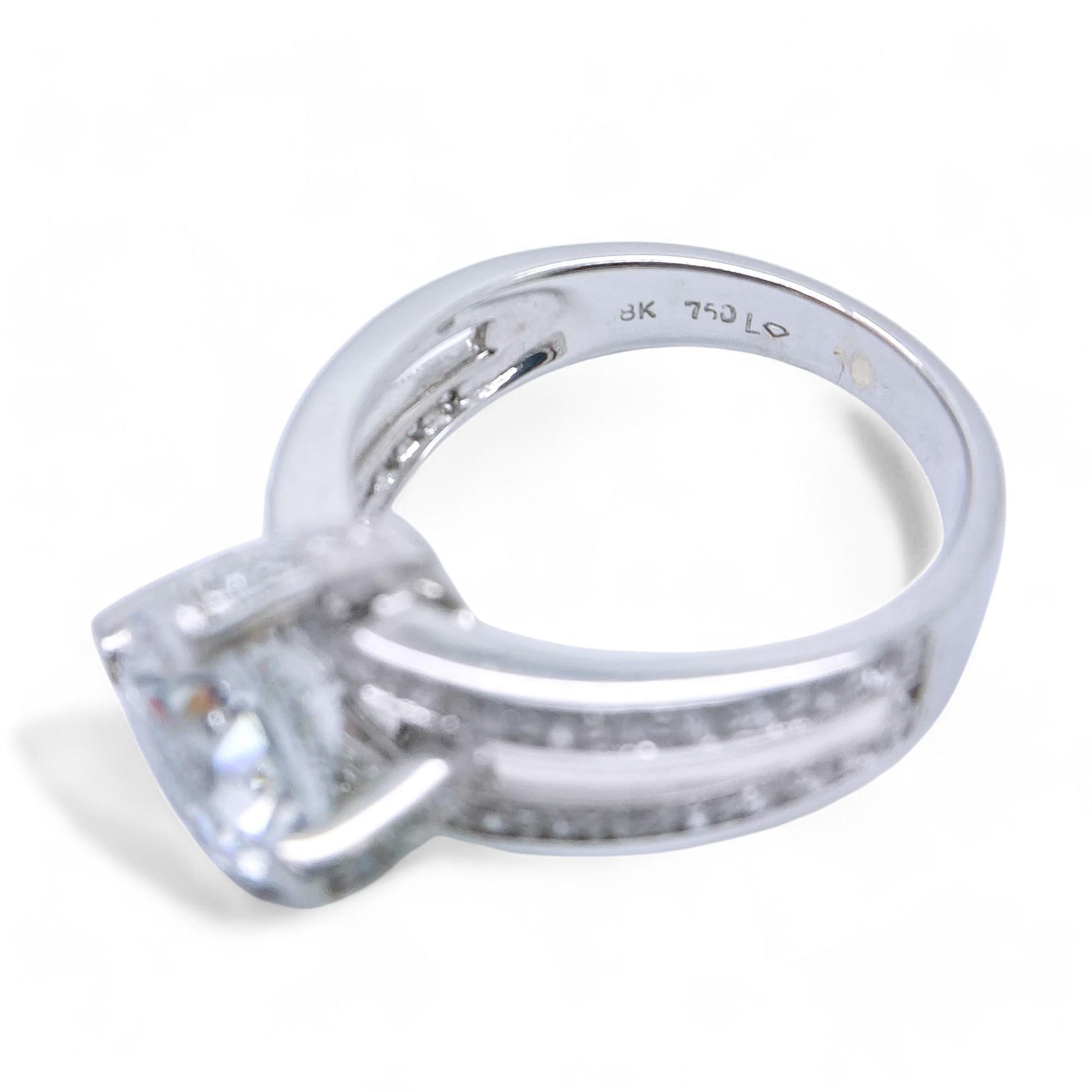 0.69 cttw White Diamond Semi-Mount in 18K White Gold 6.75 US 7.8g