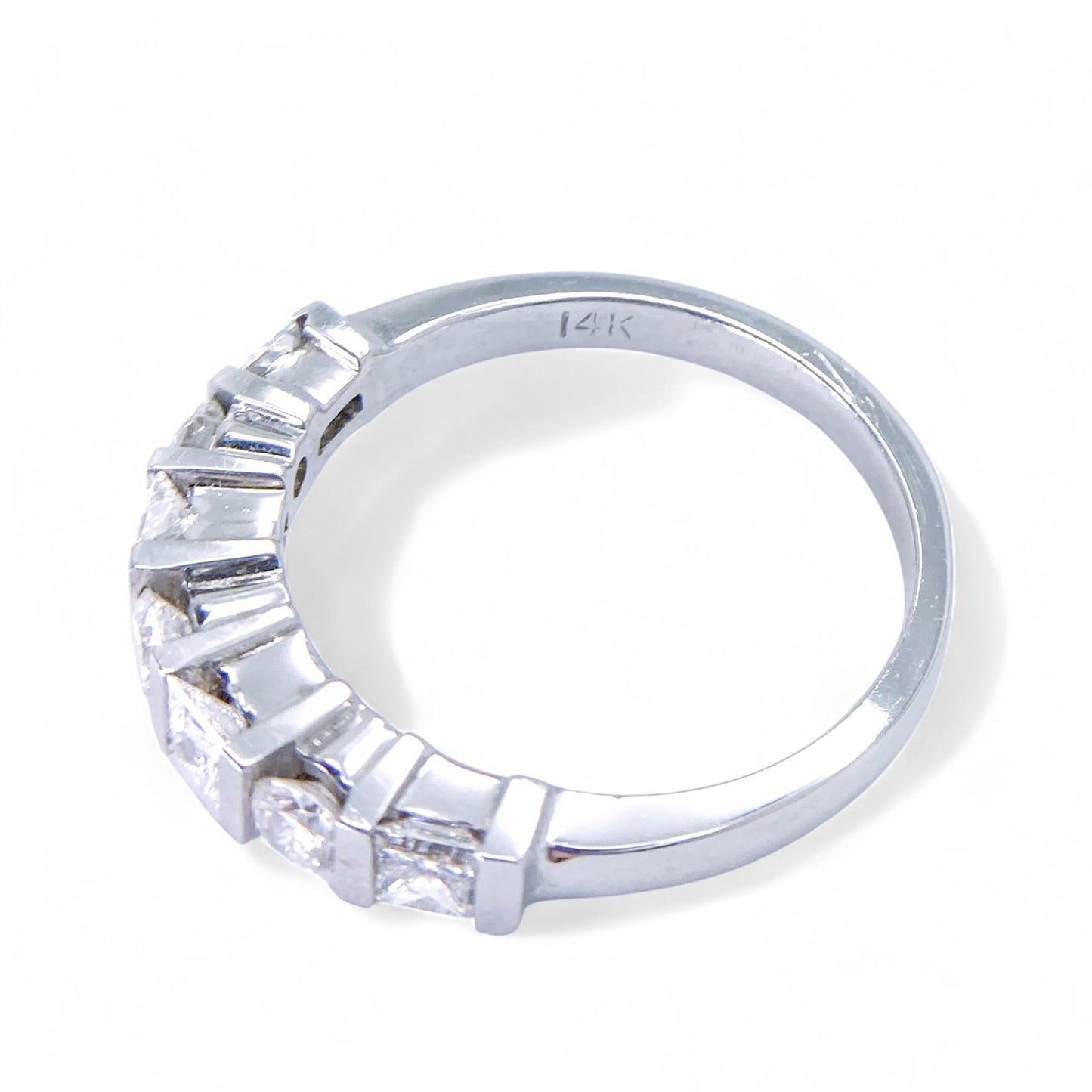 0.82 cttw Diamond Band Ring in 14K White Gold 6.5 US 3.3g