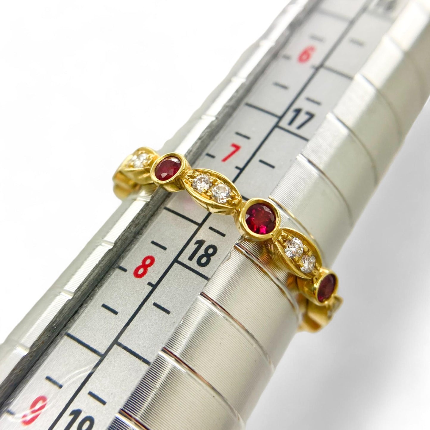 0.50 cttw Ruby & 0.25 cttw Diamond Eternity Ring in 18K Yellow Gold 7.5 US 3.0g