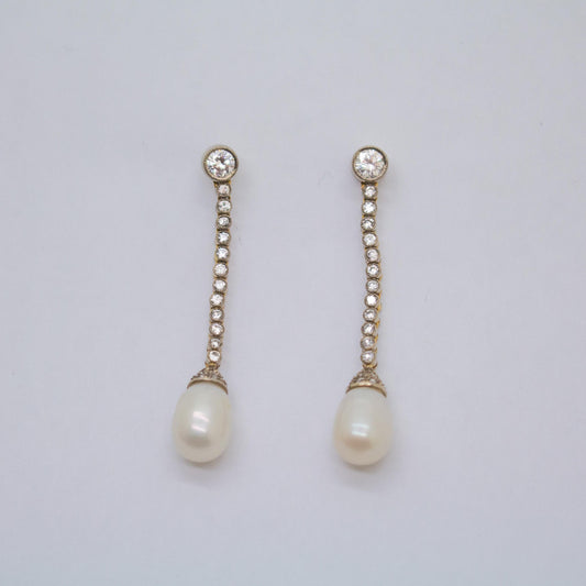 0.98 cttw White Diamonds & Pearl Drop Earrings 5.1g