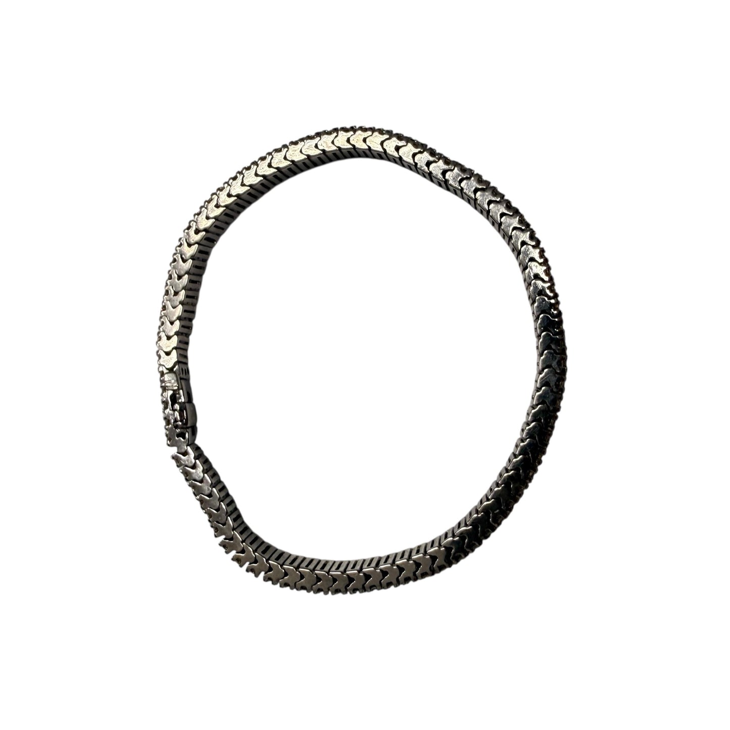 6.84cttw. White Diamond Three Row Bracelet in 14k White Gold 26.19g.