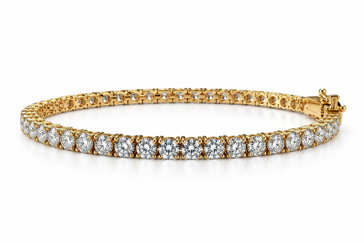 Natural 4.81cttw. White Diamond Tennis Bracelet in 14k Yellow Gold 8.07g. 7"