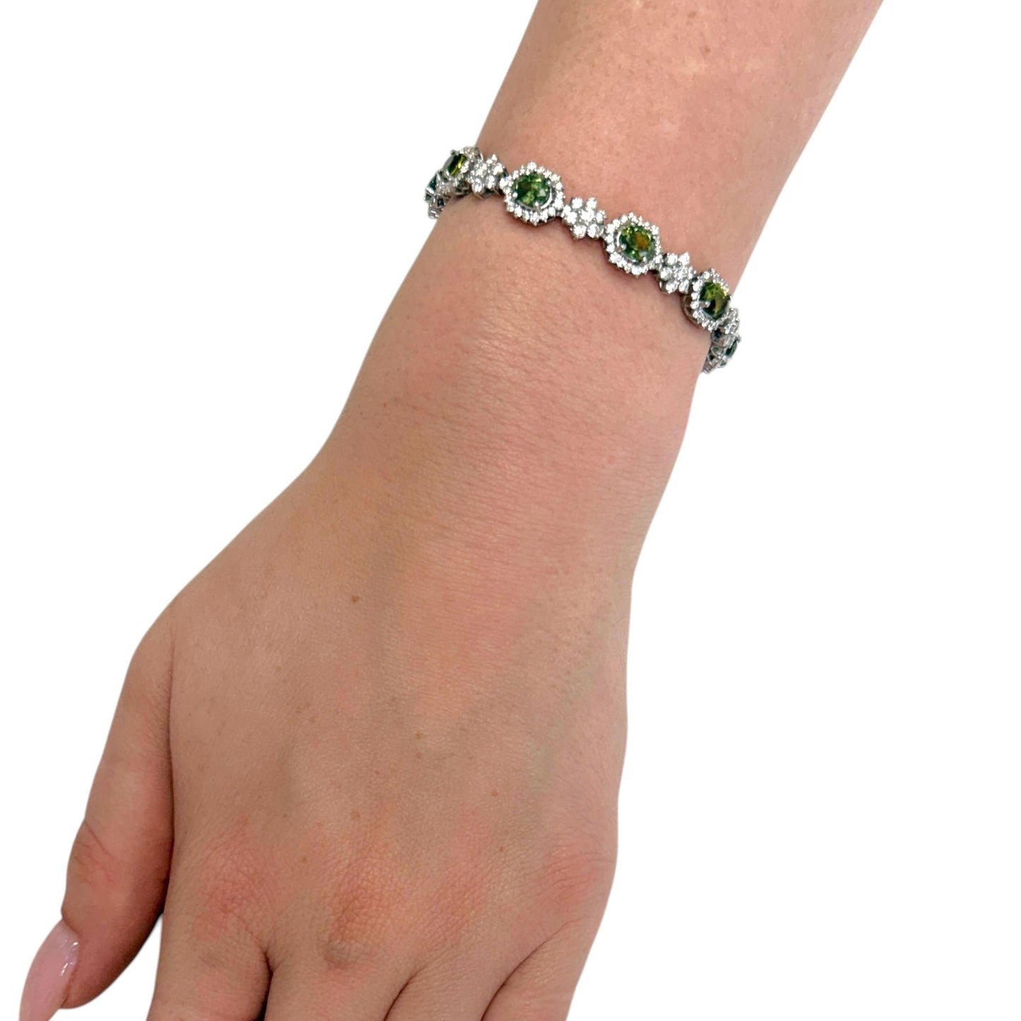 8.1cttw. Green Sapphire & 5.3cttw. White Diamond Bracelet in 14K WG 6" 17.3g.