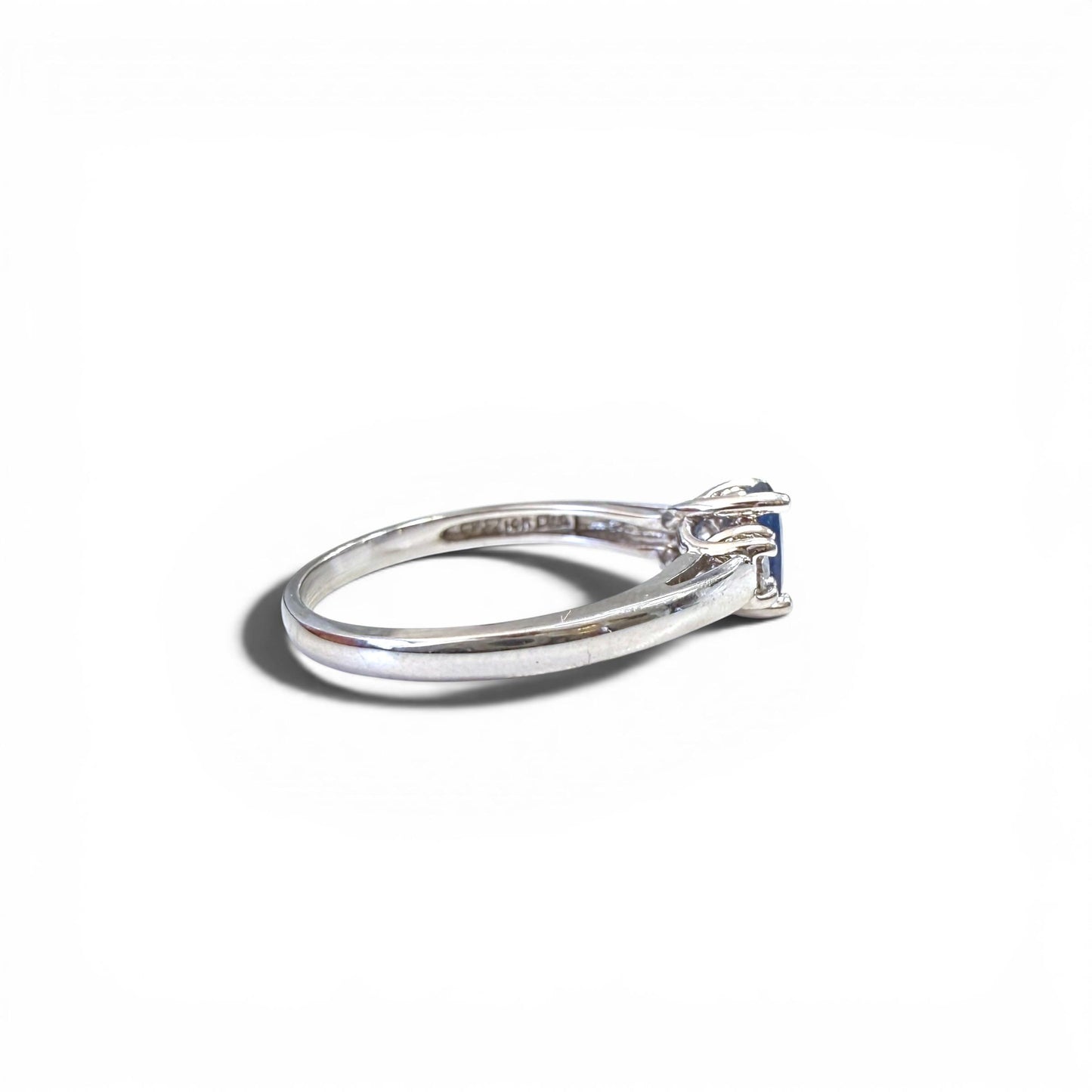 0.52ct. Blue Sapphire & 0.13cttw. White Diamond Ring in 14k White Gold 7US 2.46g