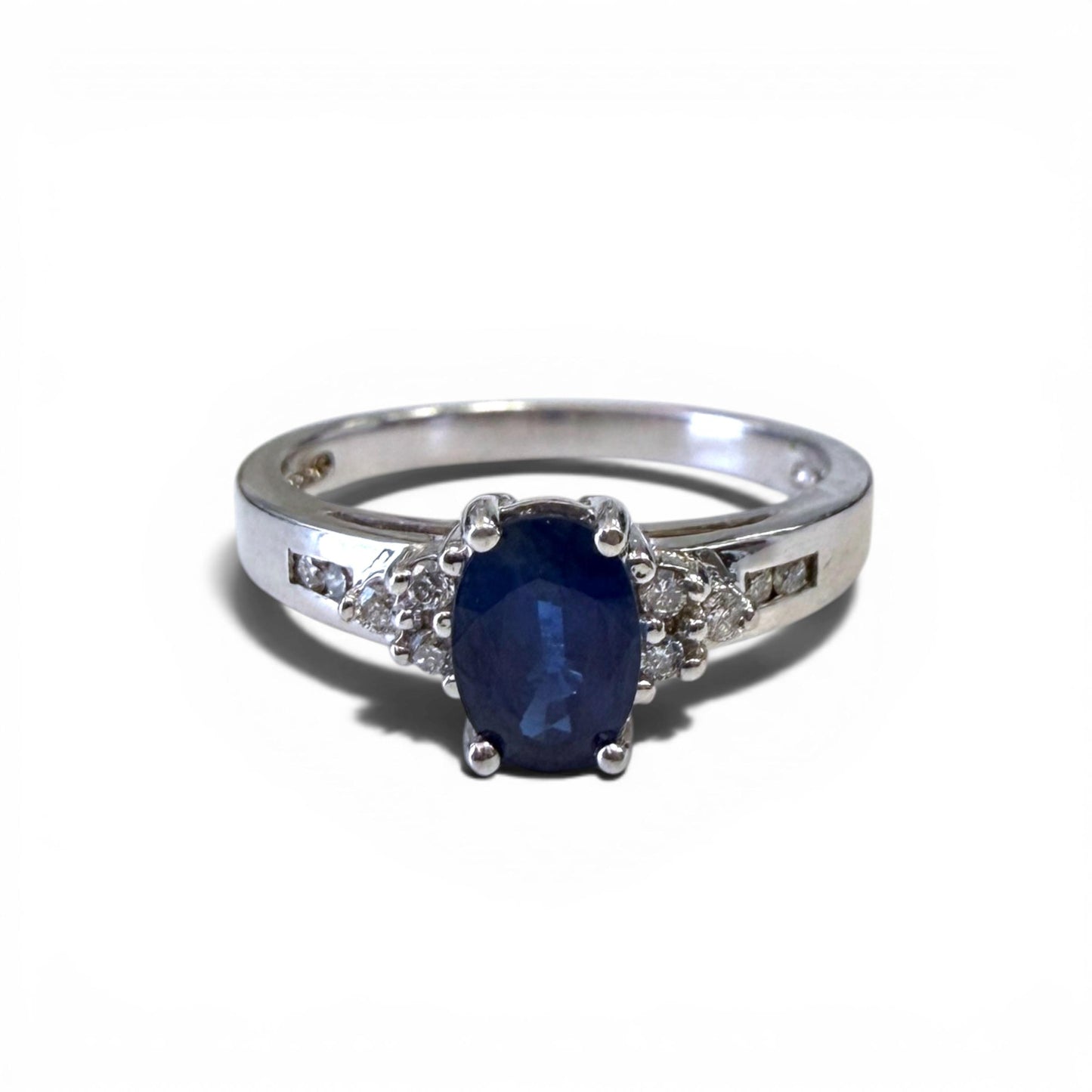 0.88ct Blue Sapphire & 0.09cttw. White Diamond Ring in 14k White Gold 7US