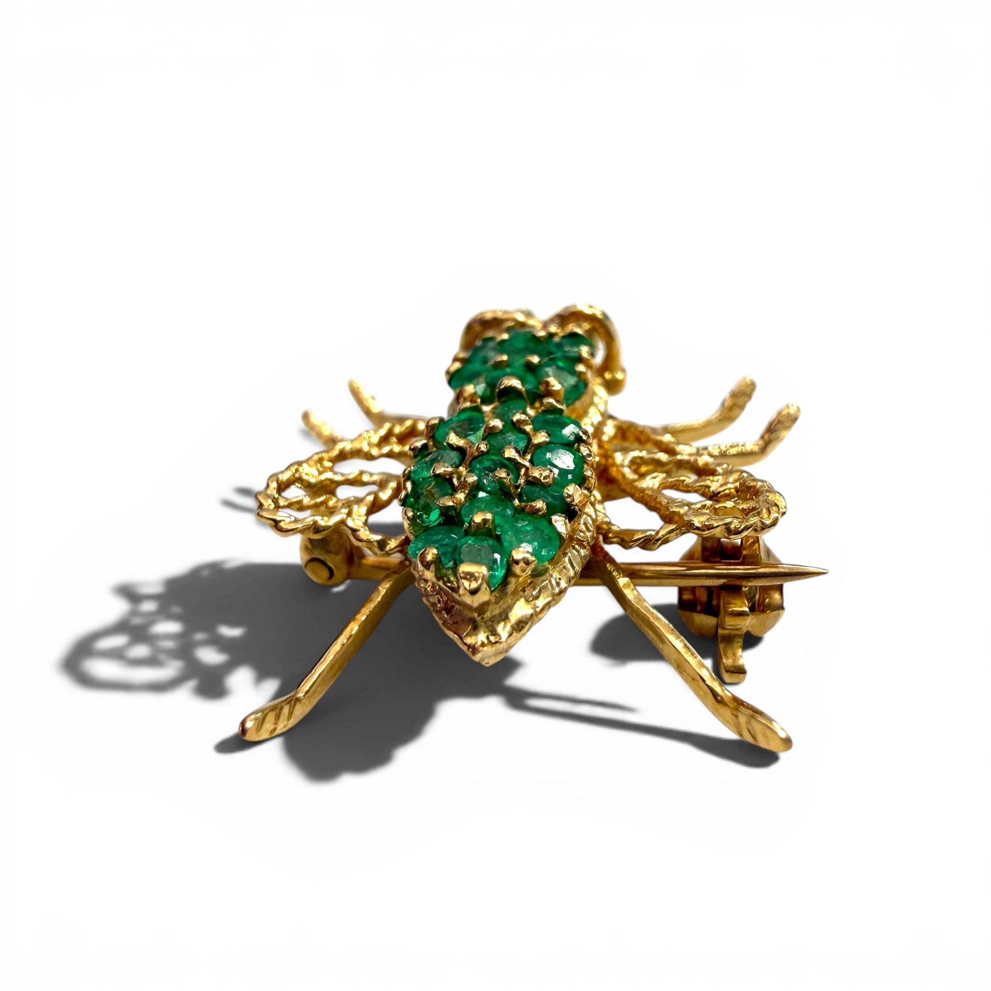 Vintage 18k Yellow Gold Green Emerald Fly Brooch 2.34g.