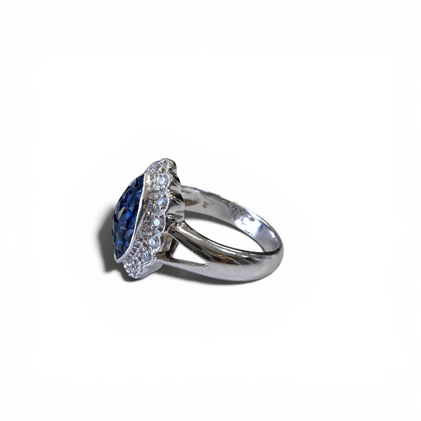 2.50cttw. Blue Sapphire & 0.15cttw White Diamond Ring in 18k White Gold 6.75US