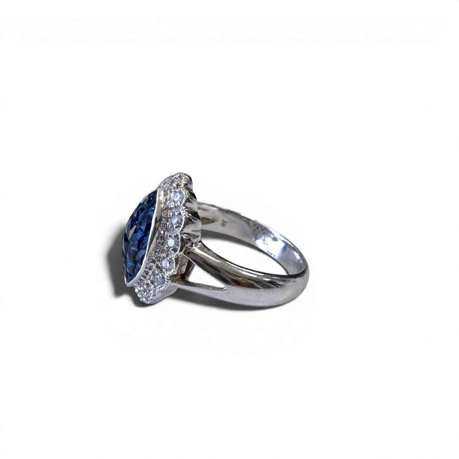 2.50cttw. Blue Sapphire & 0.15cttw White Diamond Ring in 18k White Gold 6.75US