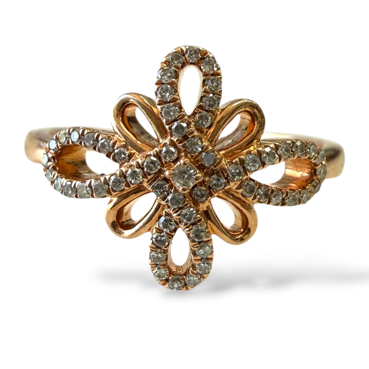 0.25cttw. White Diamonds Flower Ring in 10k Rose Gold 9US 3.06g.
