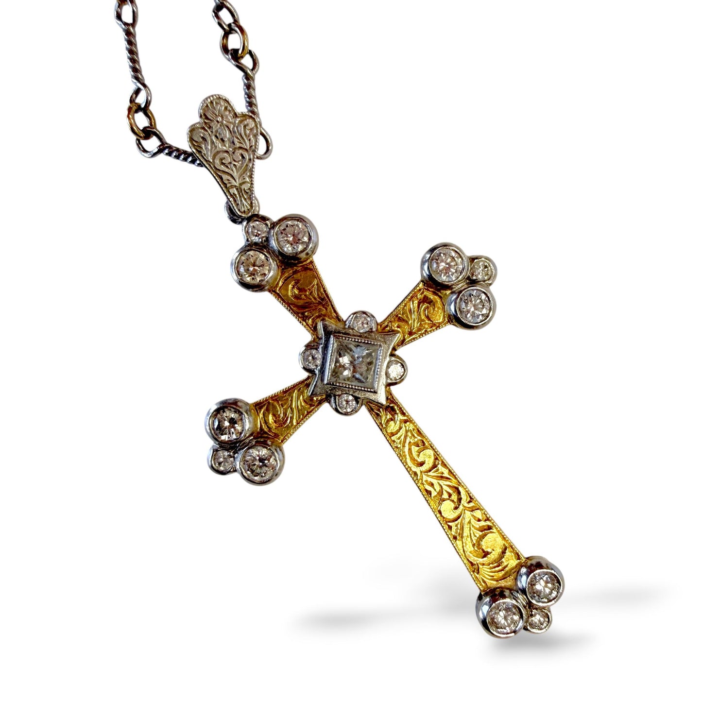 Vintage 18k Two Tone Gold Cross Necklace with White Diamonds 16.56g. 19"