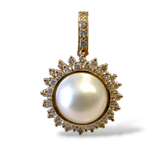 1.23cttw. White Diamond & Pearl 14k Yellow Gold Pendant 8.24g.