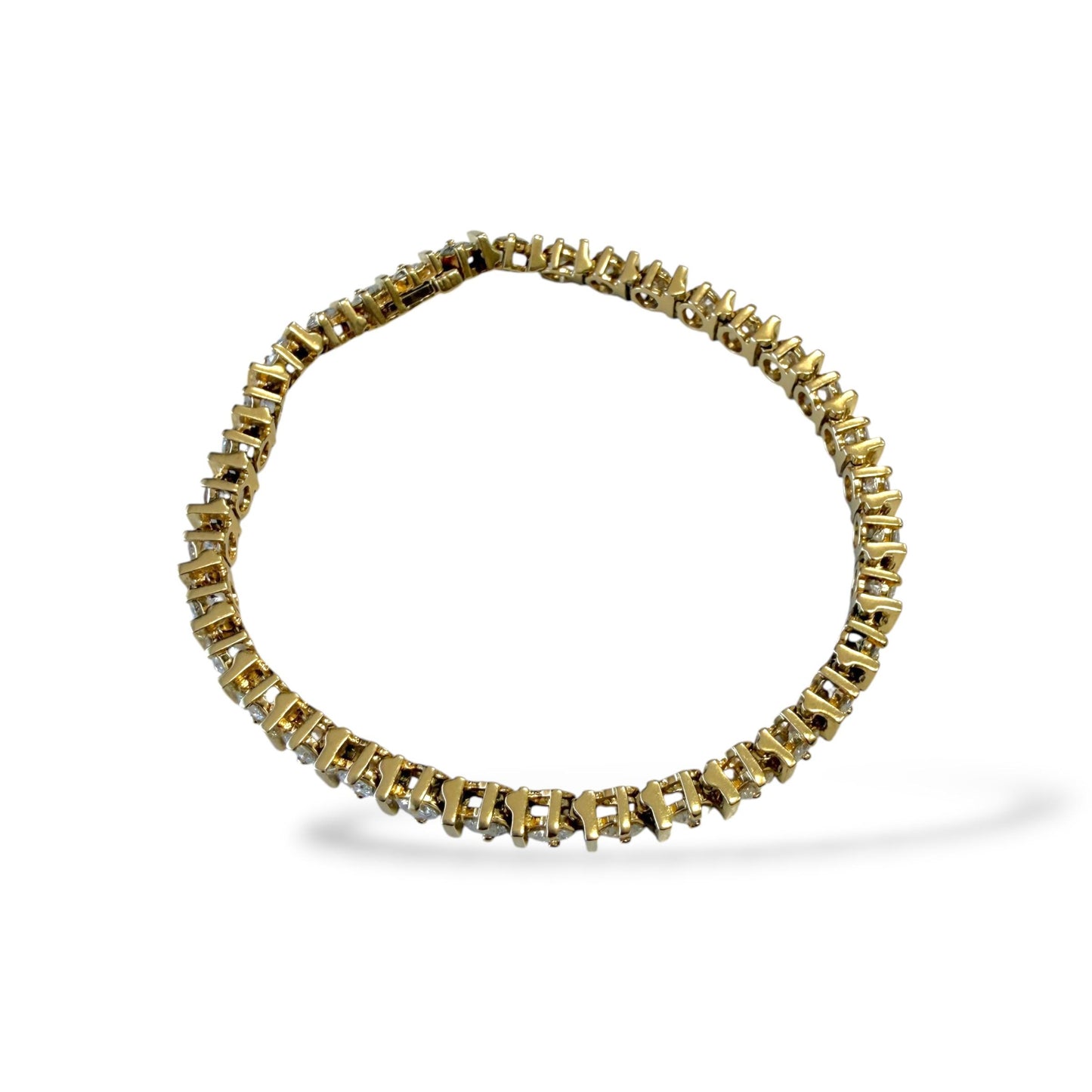 Vintage 7cttw. White Diamonds Tennis Bracelet in 14k Yellow Gold 21.88g. 7.5"
