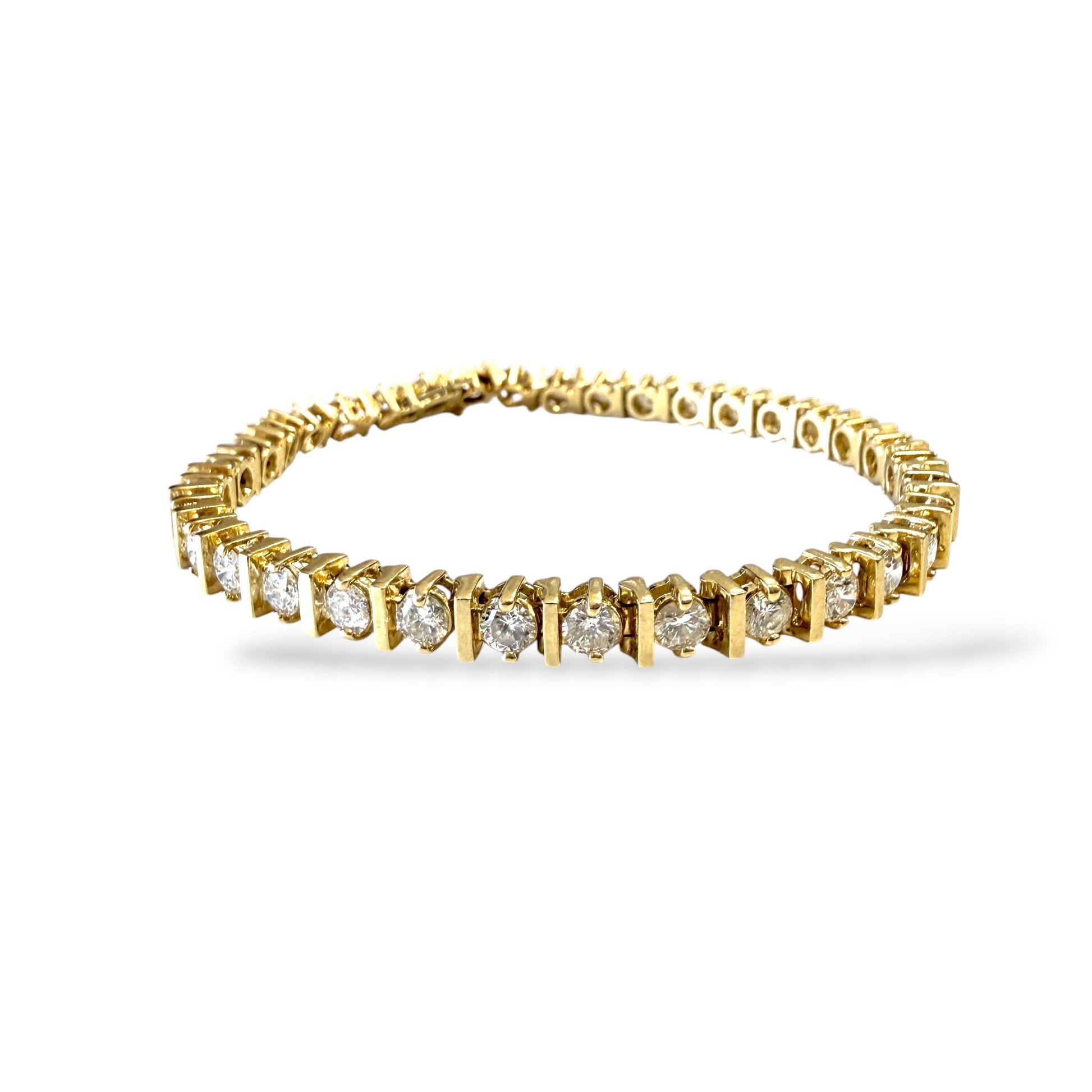 Vintage 7cttw. White Diamonds Tennis Bracelet in 14k Yellow Gold 21.88g. 7.5"