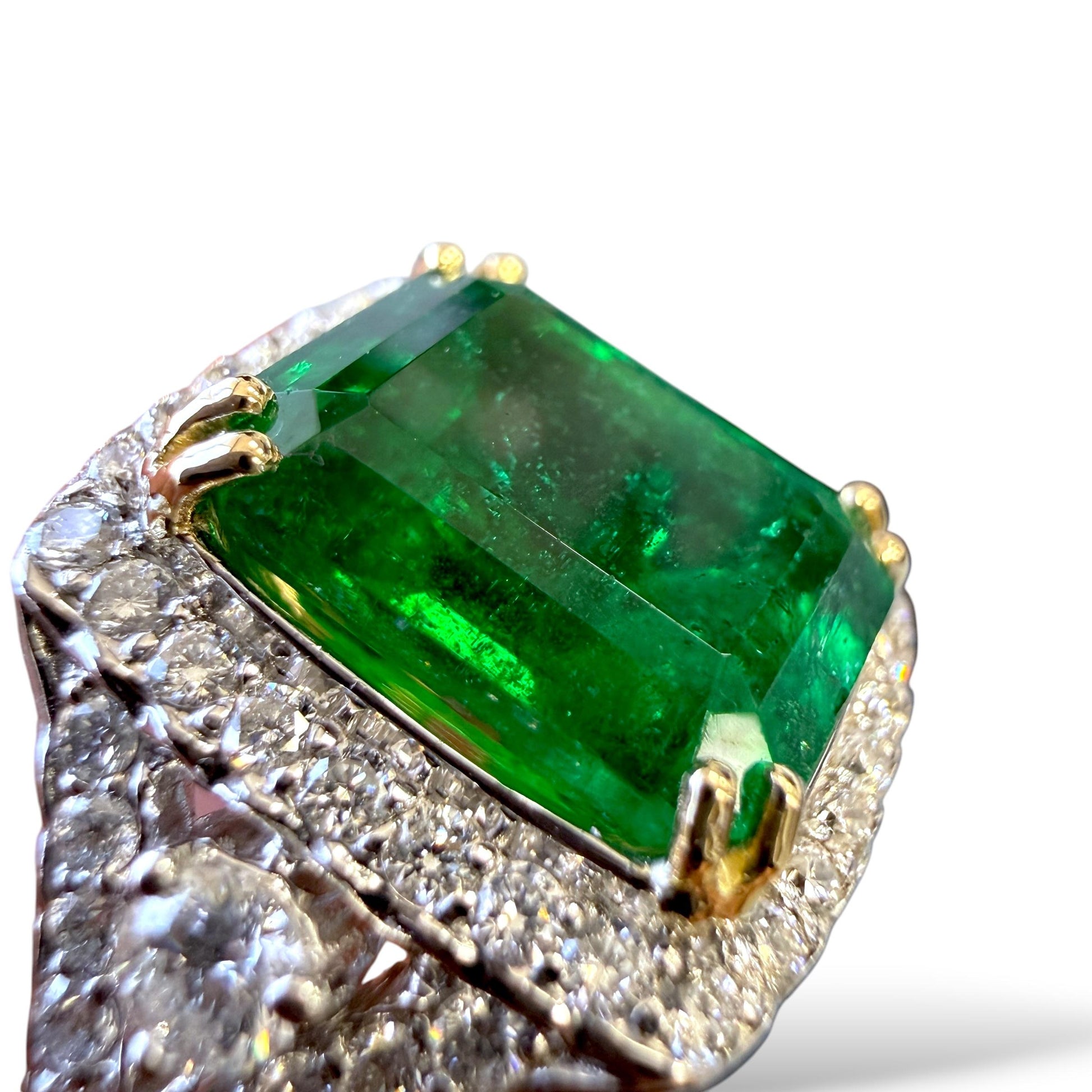 GIA Zambian 4.33ct Green Emerald Ring with 0.75cttw White Diamond Ring In 14 WG