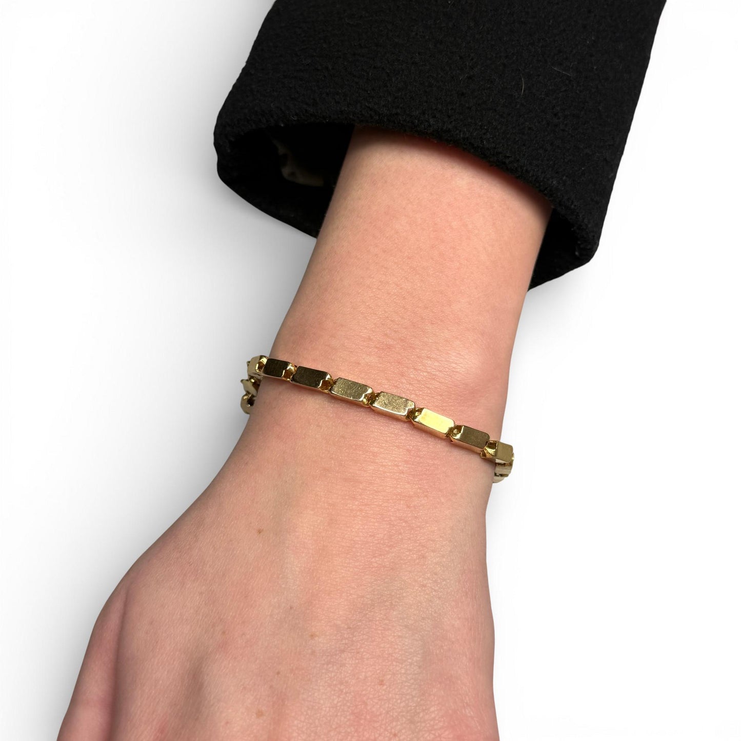 18K Yellow Gold Bar Link Bracelet 8inch 17.27g.