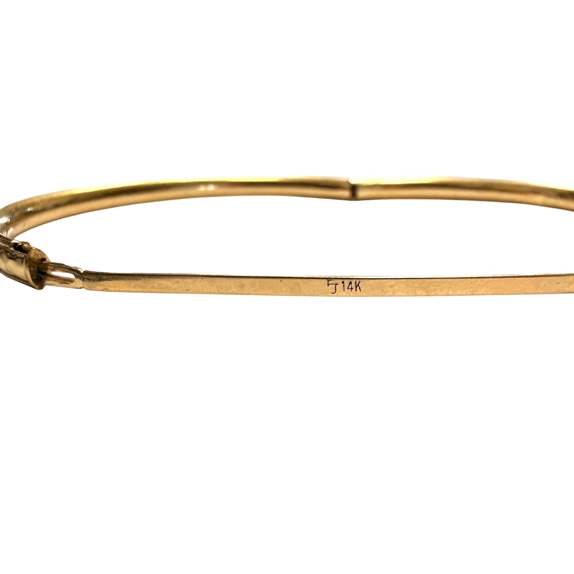 14k Yellow Gold Hammered Bangle 5.20g. 7"
