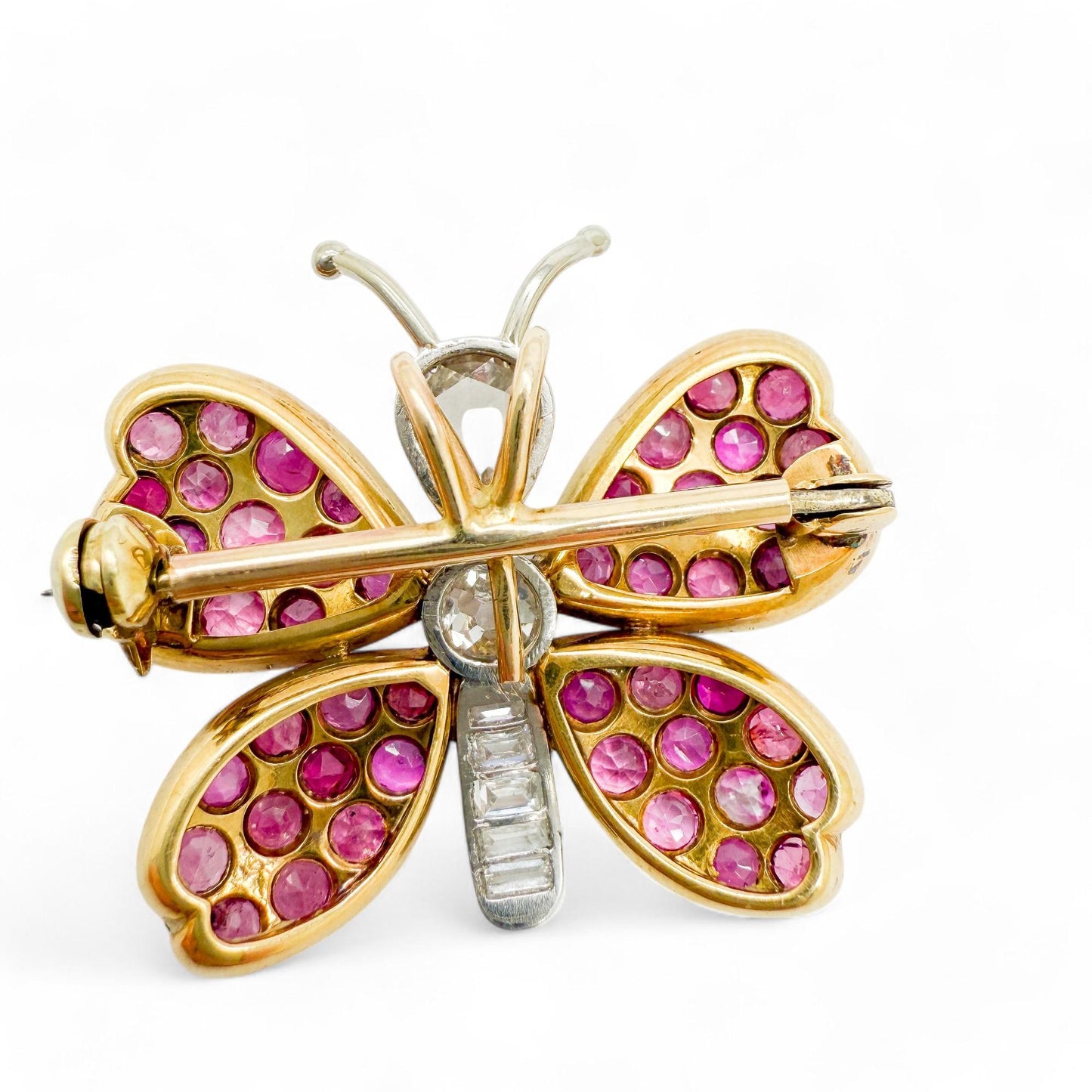 2.94 cttw. Pink Ruby & 0.65 cttw. White Diamonds Butterfly Brooch 8g.