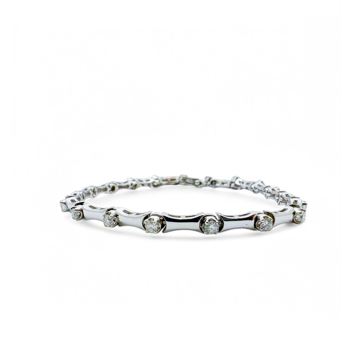 1.14 cttw. White Diamond Stetioned Bracelet in 14k White Gold 7.5" 11.30g.