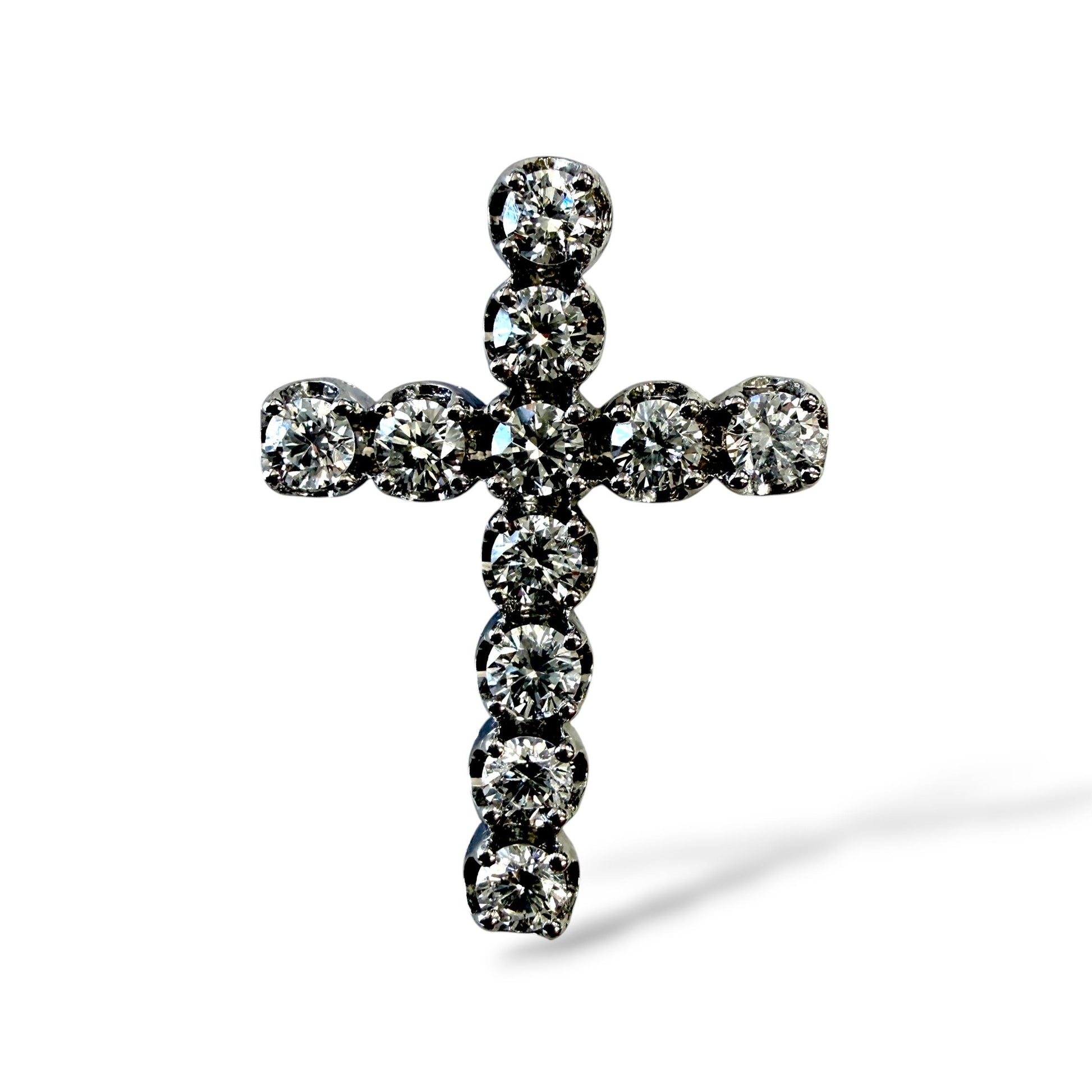 0.90cttw. White Diamond Cross Necklace in 14k White Gold 1.81g.