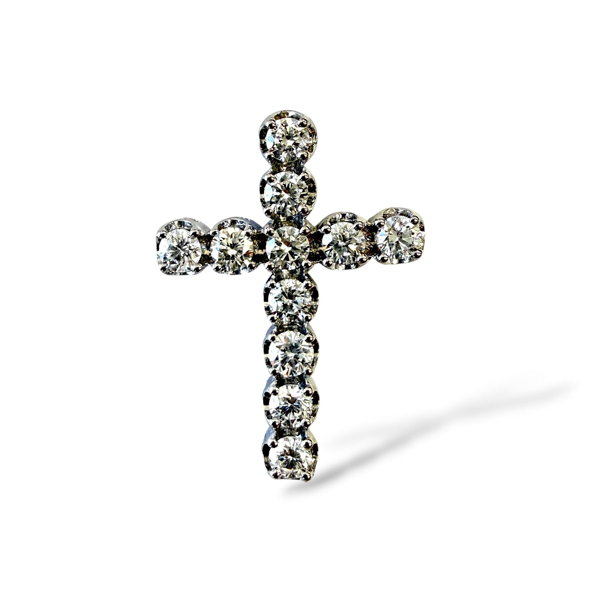 0.90cttw. White Diamond Cross Necklace in 14k White Gold 1.81g.