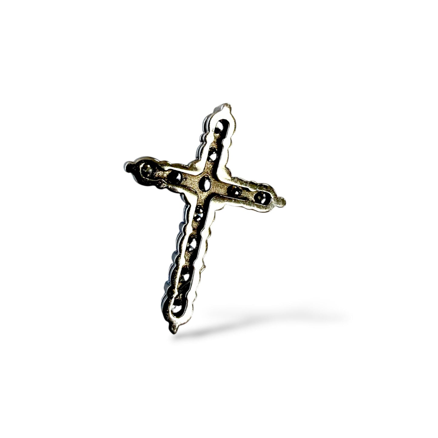 1.20cttw. White Diamond Cross Pendant Necklace in 14k White Gold 2.85g.