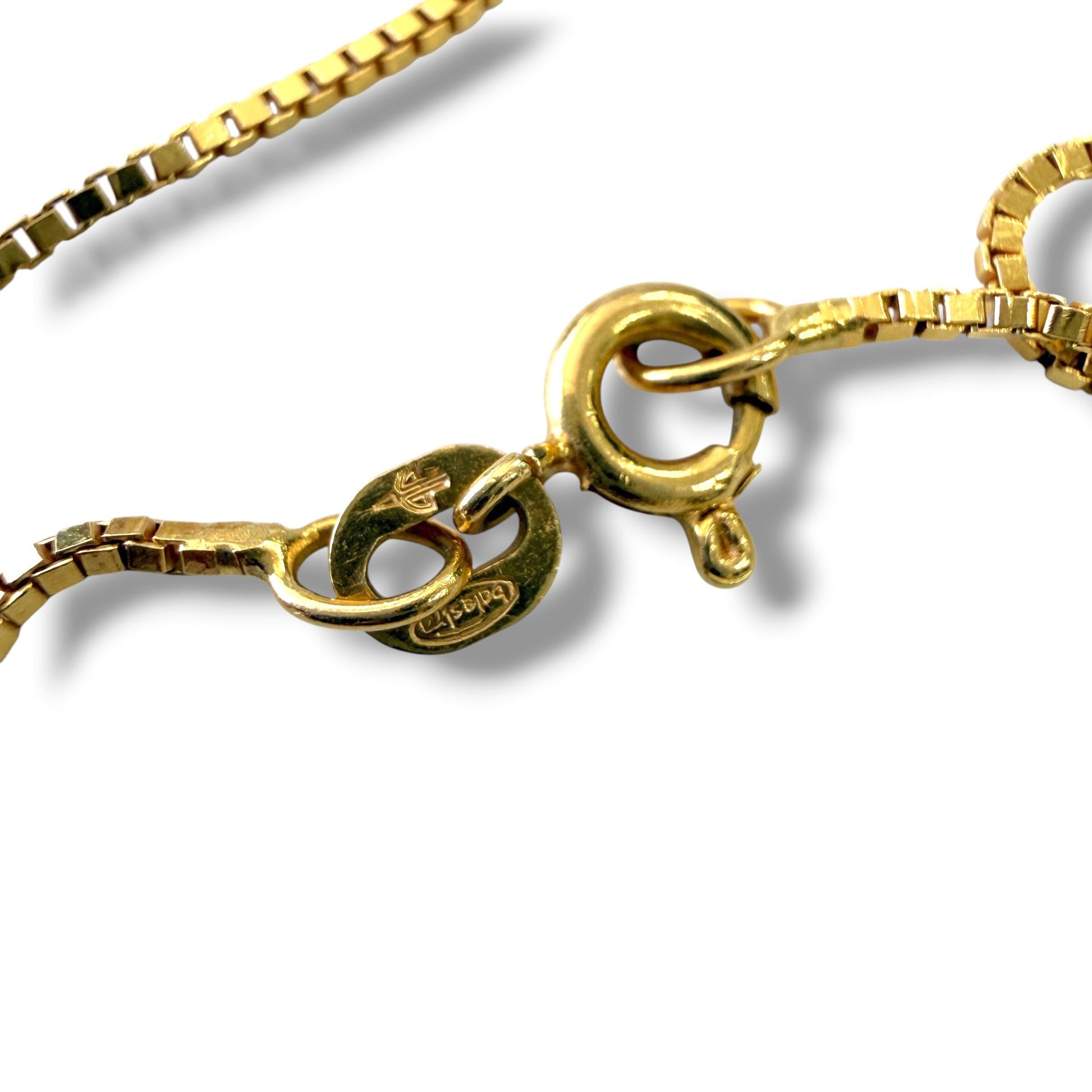 0.20ct Butterfly Cut White Diamond Necklace in 18k Yellow Gold 15" 3.41g.