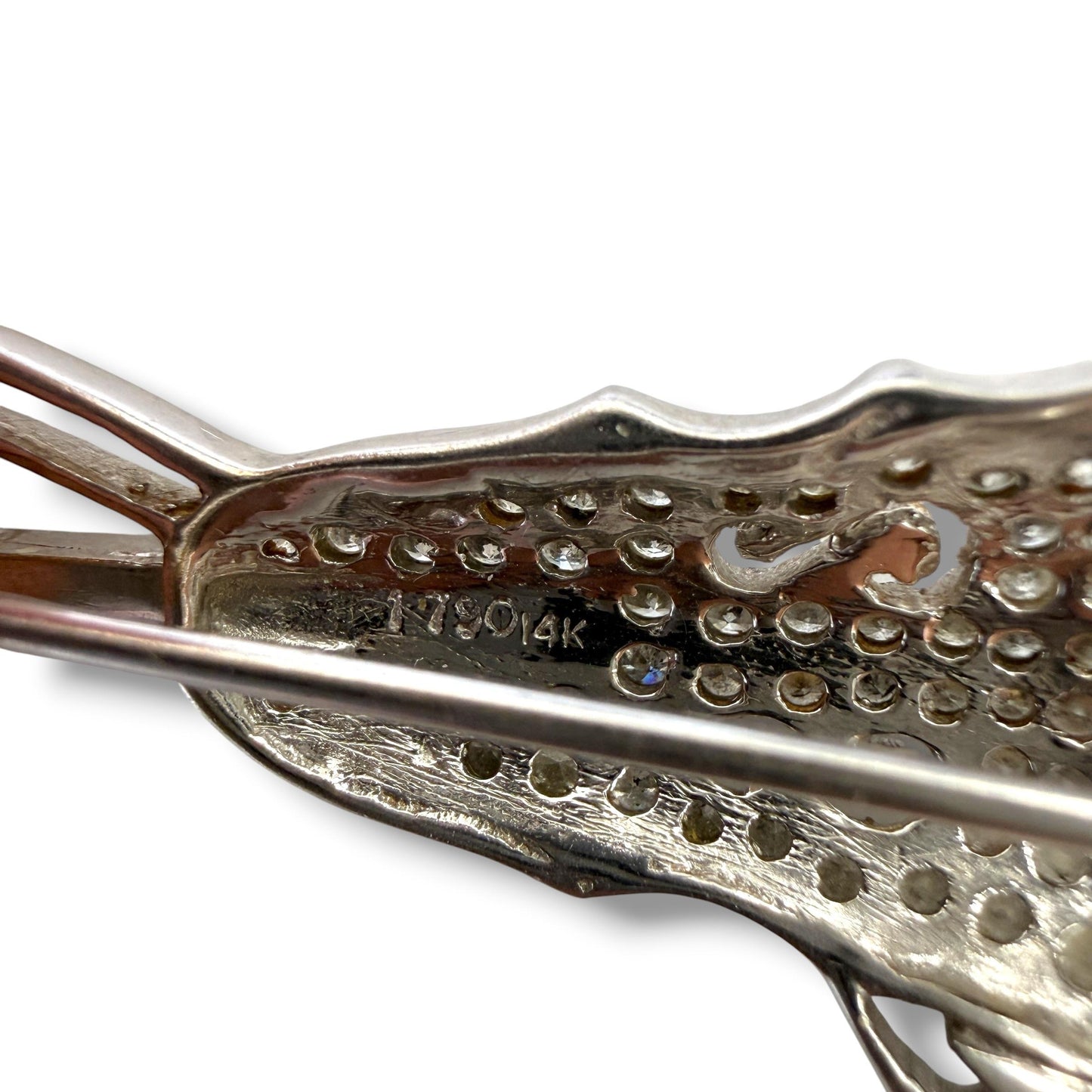 1.05cttw. White Diamond Vintage Violin Brooch in 14k White Gold  7.60g.