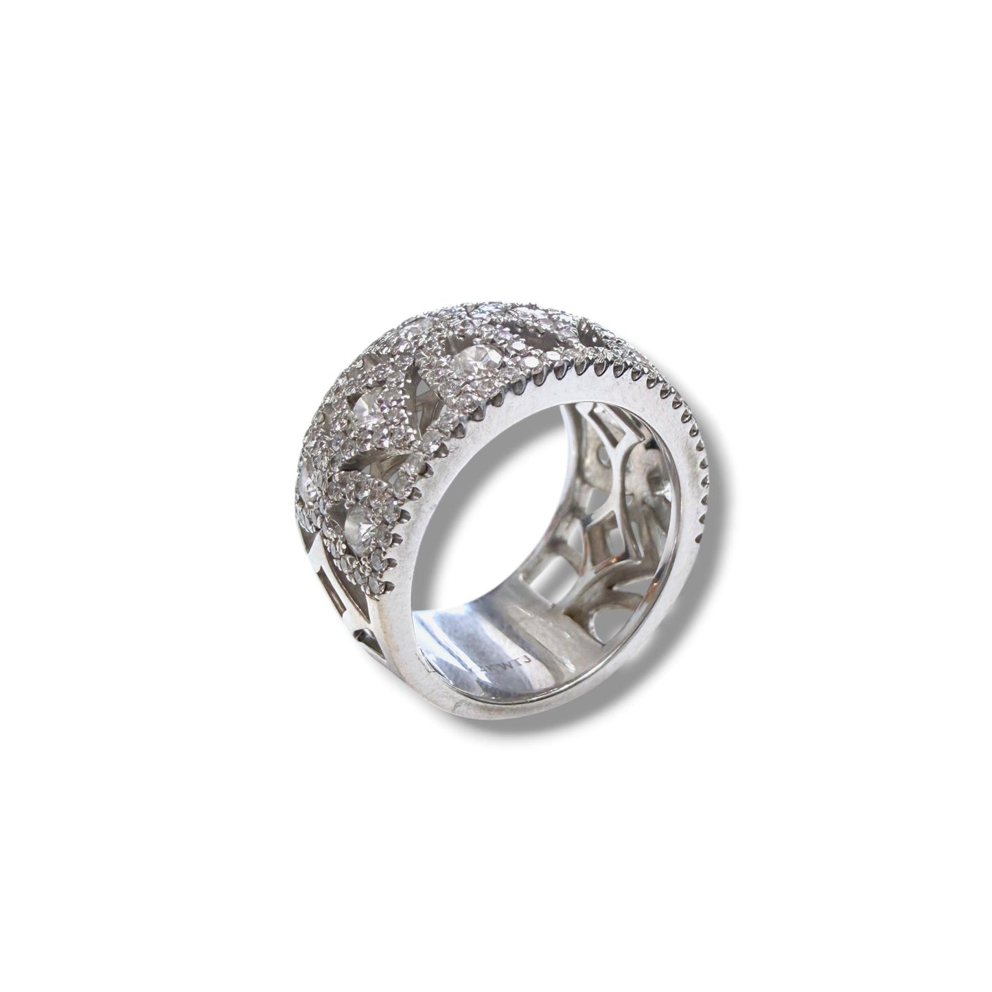 1.20cttw. White Diamond Wide Ring in 14k White Gold 7.5US 10.88g.