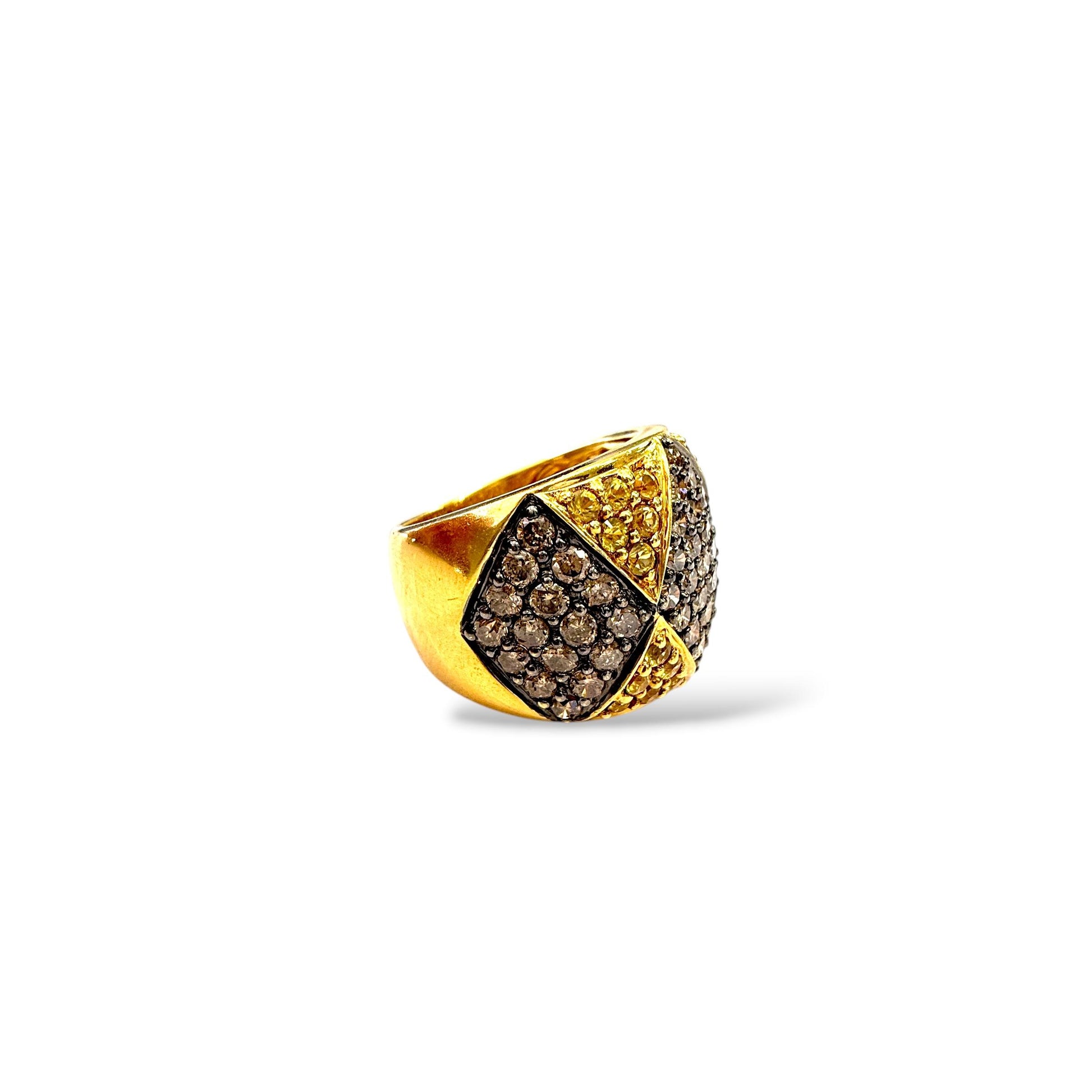 1cttw. White Diamond & 2.75cttw Yellow Sapphire Ring in 18k Yellow Gold 15.96g.