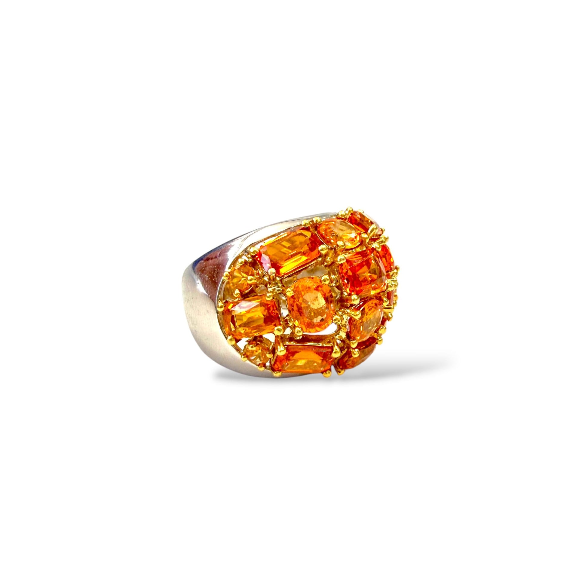 Vitage 9.39cttw. Orange Sapphire Dome Ring in 18k White Gold 15.65g. 6.75US