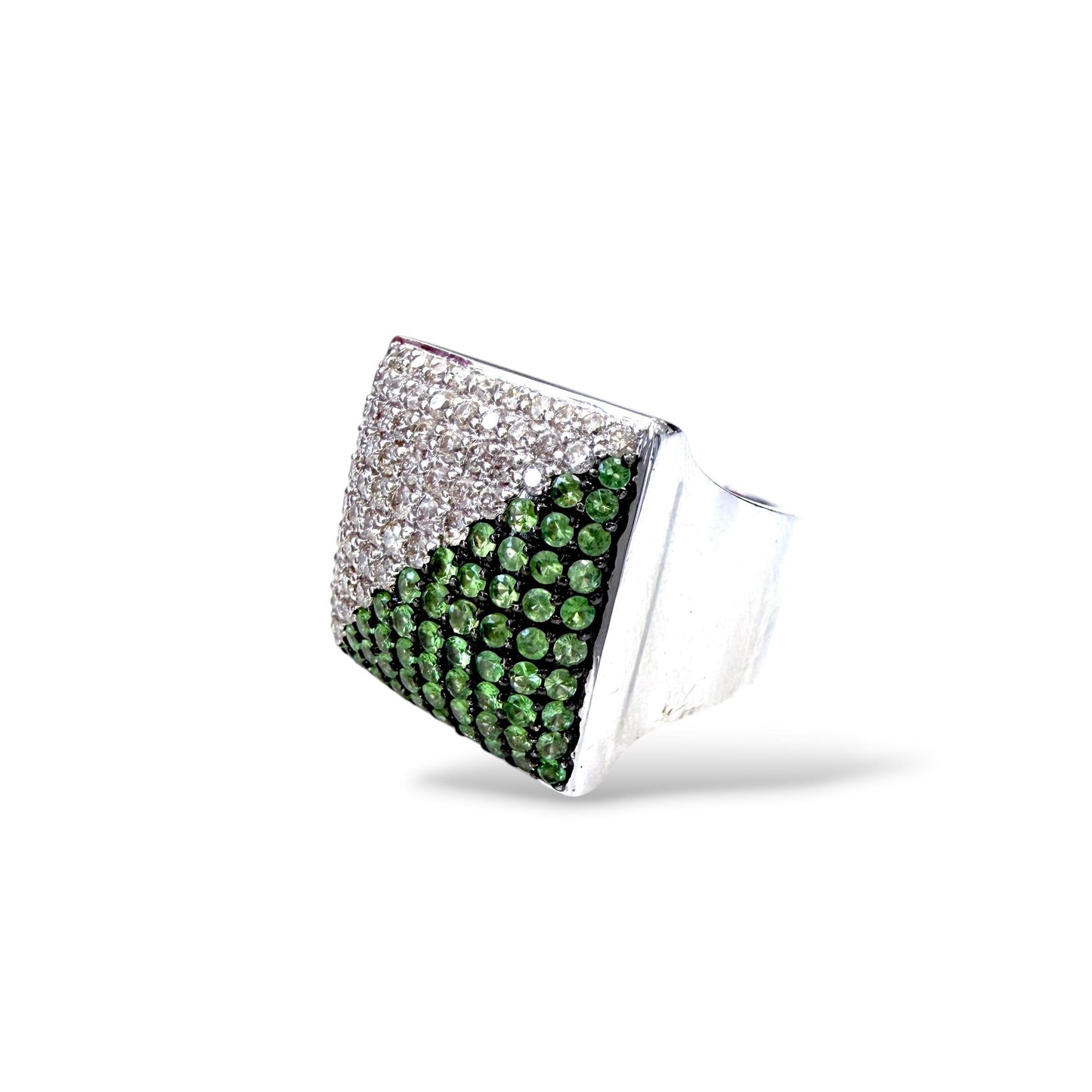 Estate 1.13cttw. White Diamond & 0.94cttw. Peridot Ring in 14k White Gold 17.03g