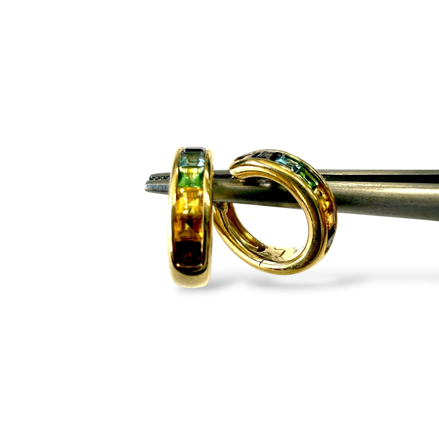 14k Yellow Gold Multi-Colour Sapphire Hoop Earrings 2.90g.