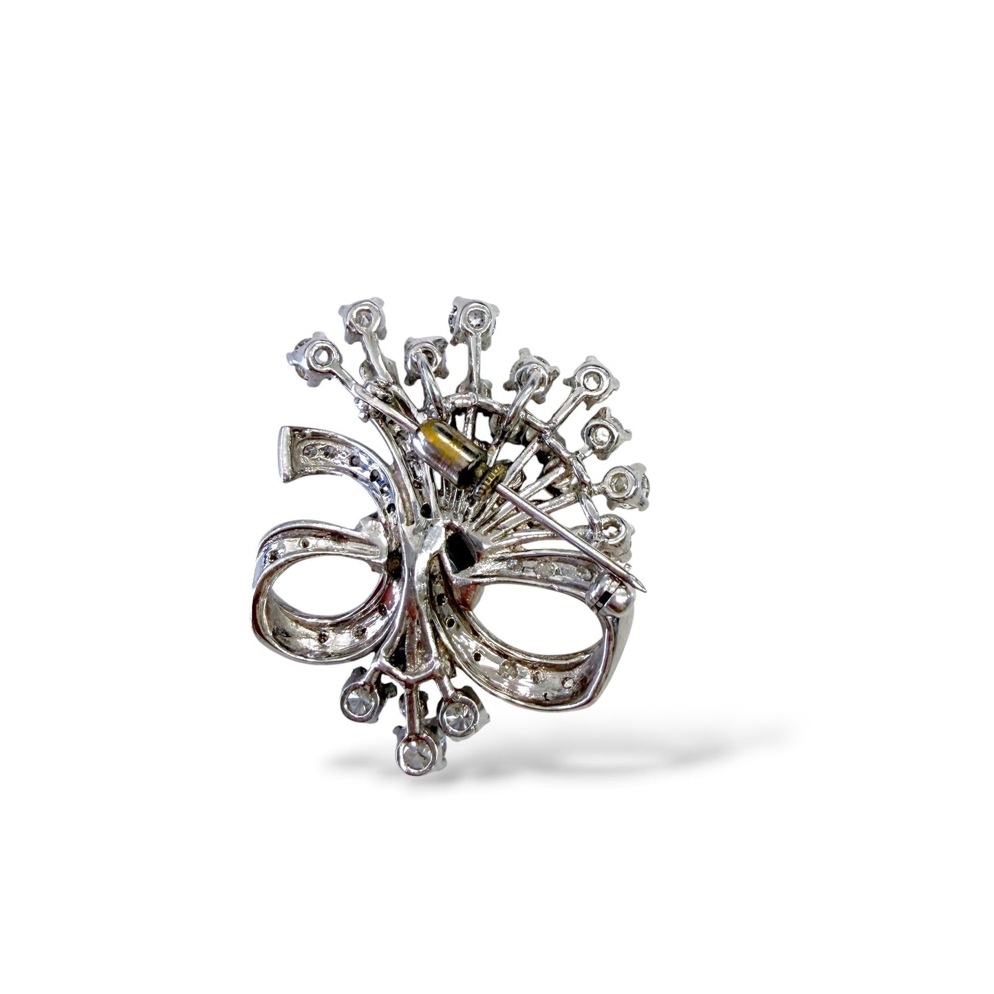 Approx. 2.50cttw White Diamond Vintage Brooch in Platinum 11.97g.