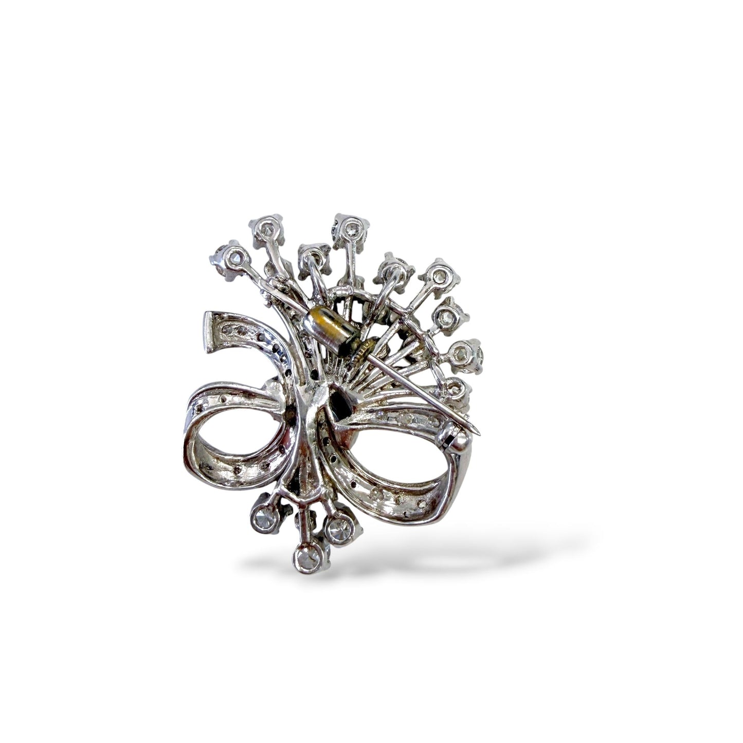 Approx. 2.50cttw White Diamond Vintage Brooch in Platinum 11.97g.