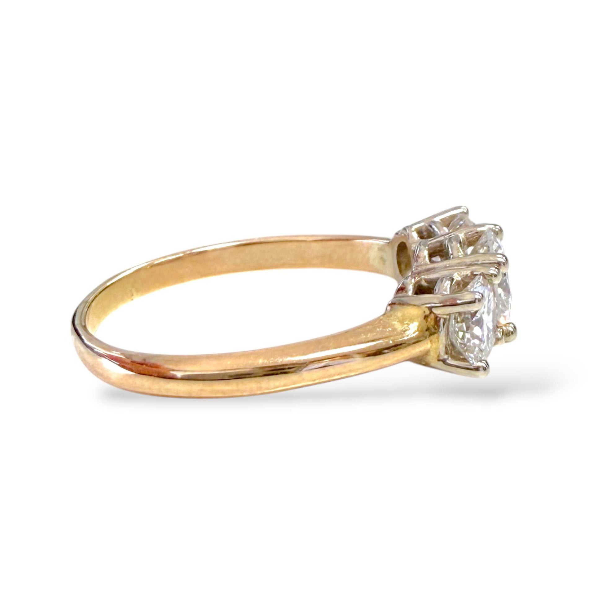 1.80cttw. White Diamond Three Row Ring in 14k White Gold 4.07g. 9.5US