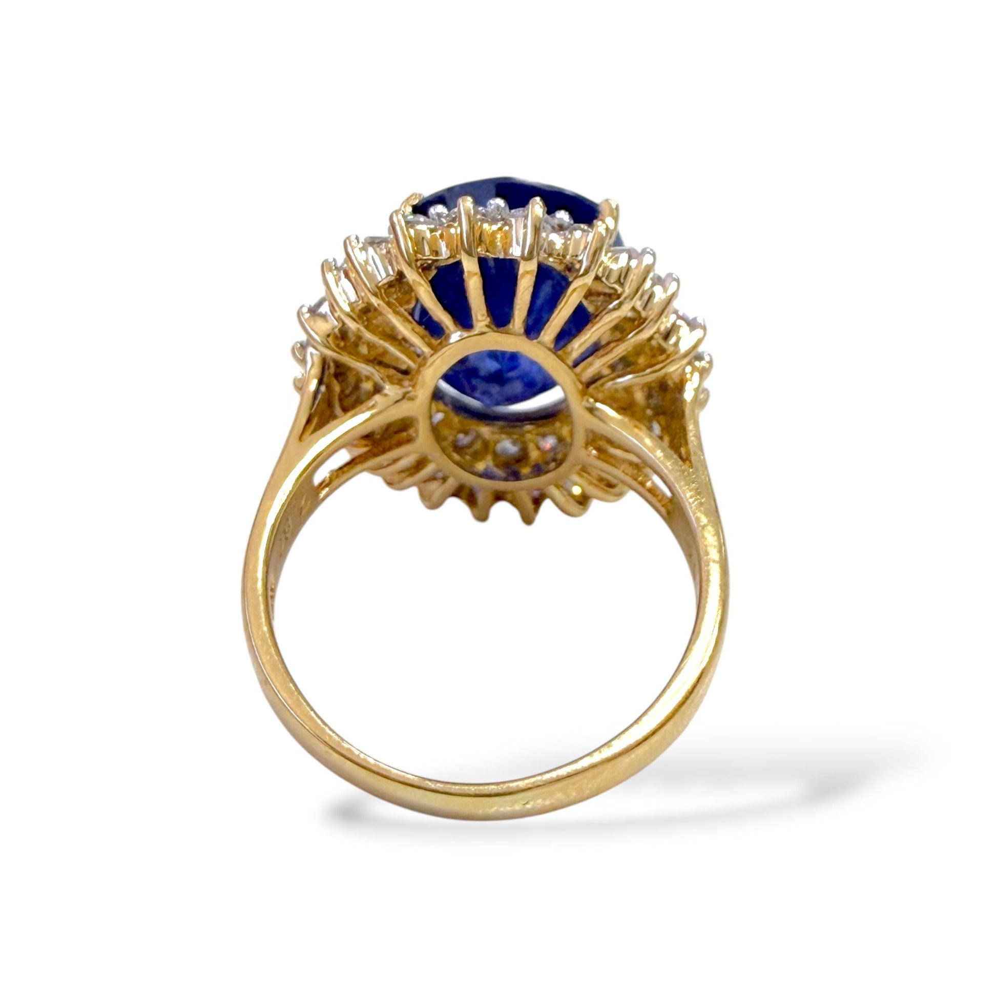 GIA 9.02ct Blue Sapphire & White Diamond Cocktail Ring in 18k Yellow Gold 5.75US