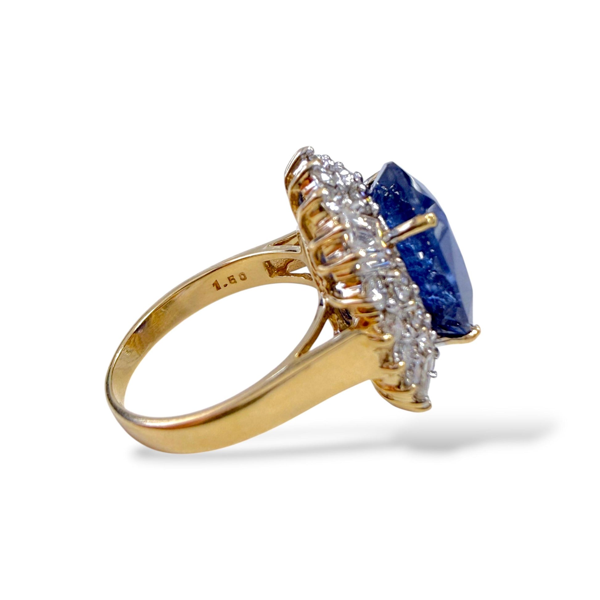 GIA 9.02ct Blue Sapphire & White Diamond Cocktail Ring in 18k Yellow Gold 5.75US