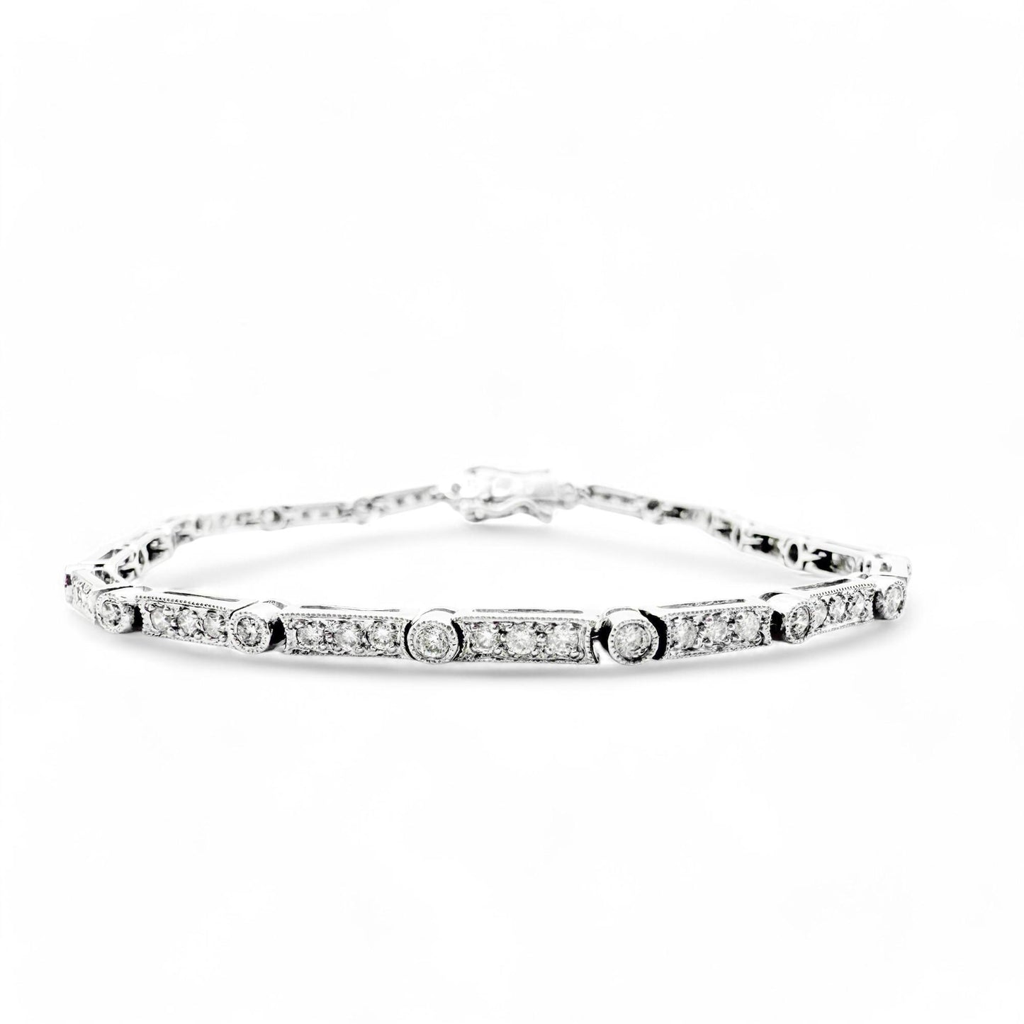1.13 cttw. White Diamond Bracelet in 18k White Gold 8.0g