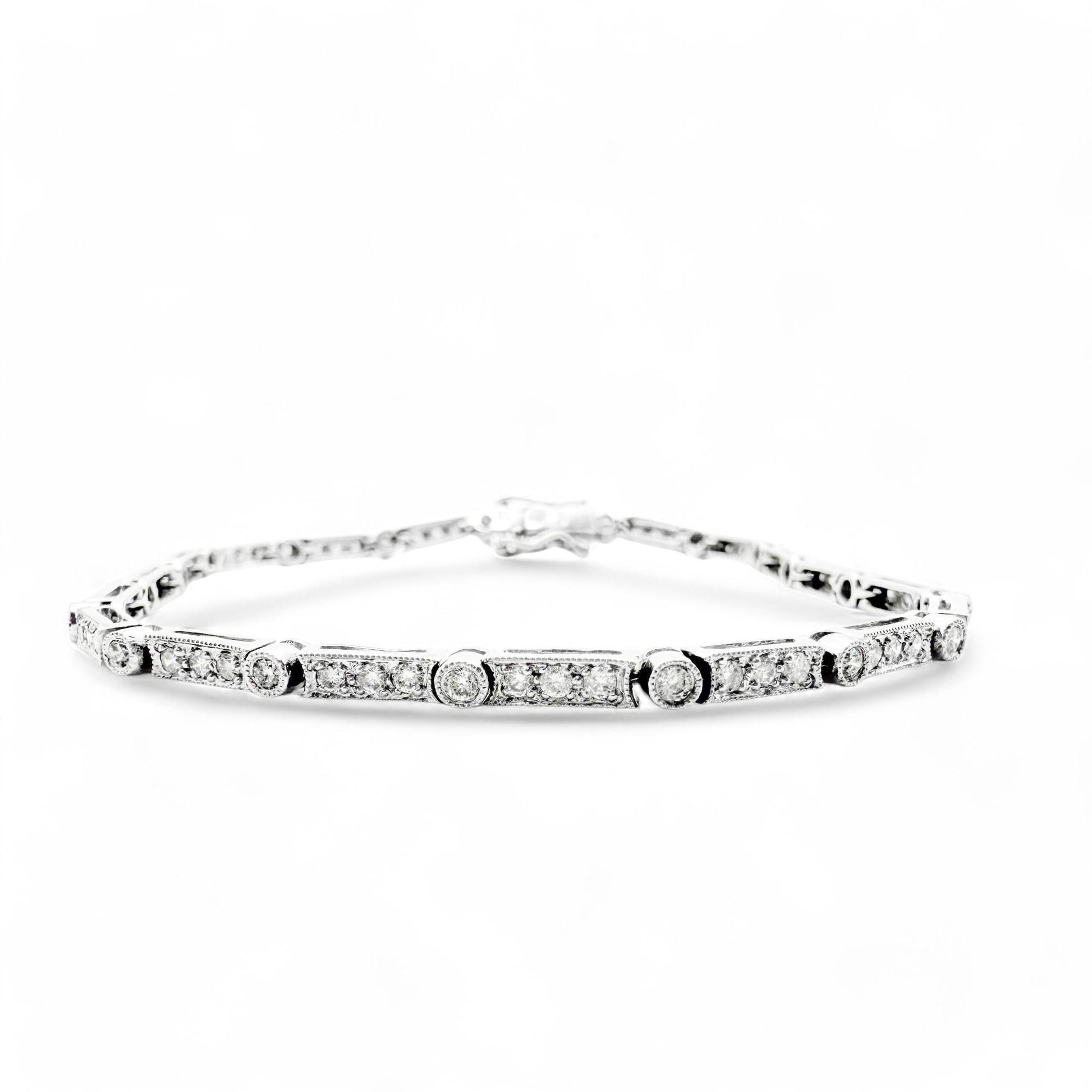 1.13 cttw. White Diamond Bracelet in 18k White Gold 8.0g
