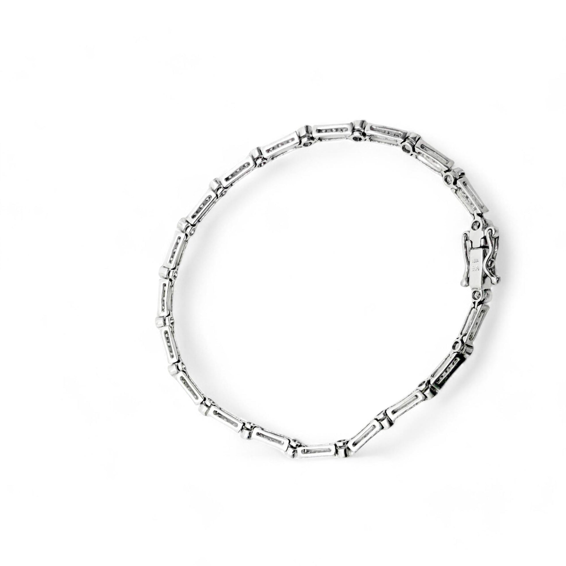 1.13 cttw. White Diamond Bracelet in 18k White Gold 8.0g