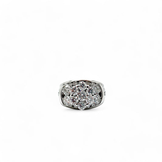 2.20 cttw. Whide Diamond Ring in 14k White Gold 7US
