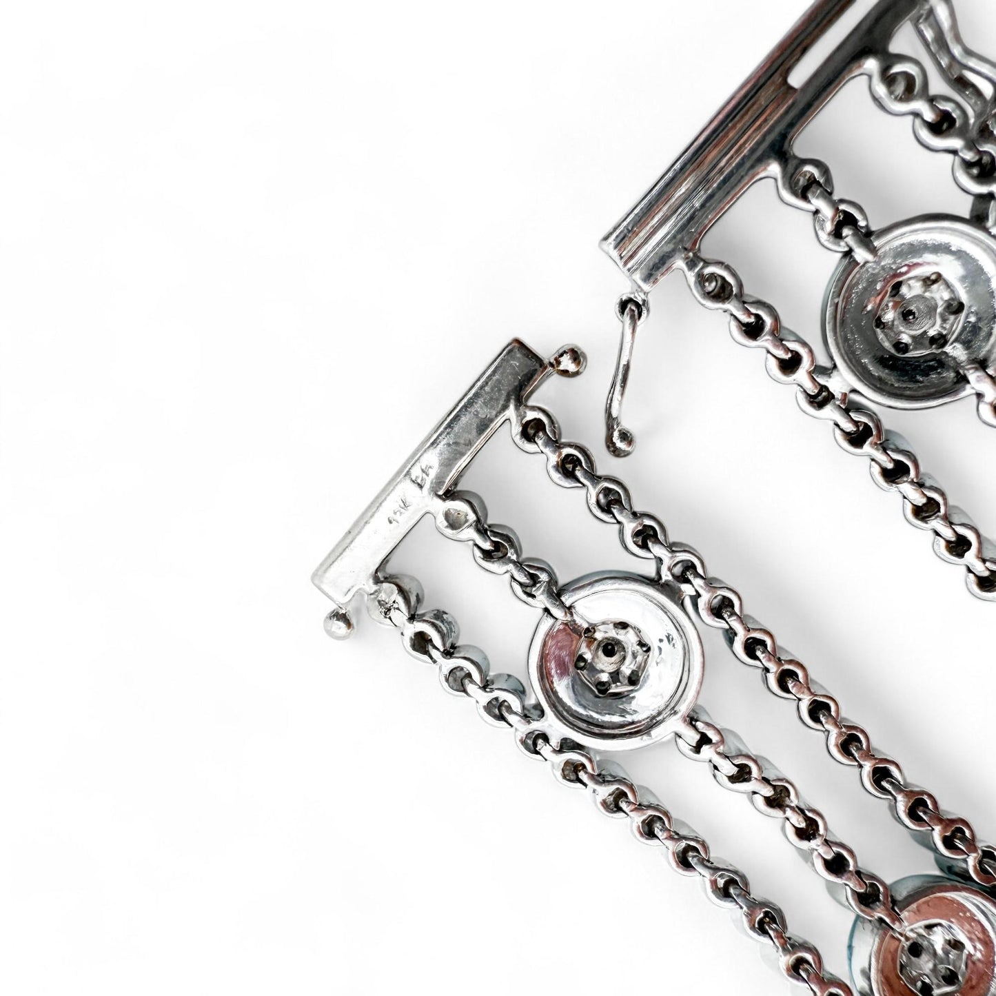 3.25 cttw. White Diamond Eye Bracelet in 18K White Gold 7inch