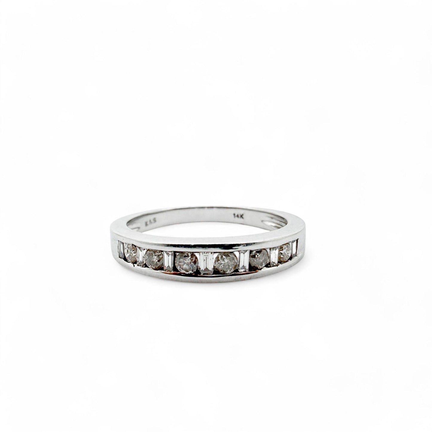 0.55 ctw White Diamond Channel Set Ring in 14K White Gold 7US 3.10 g