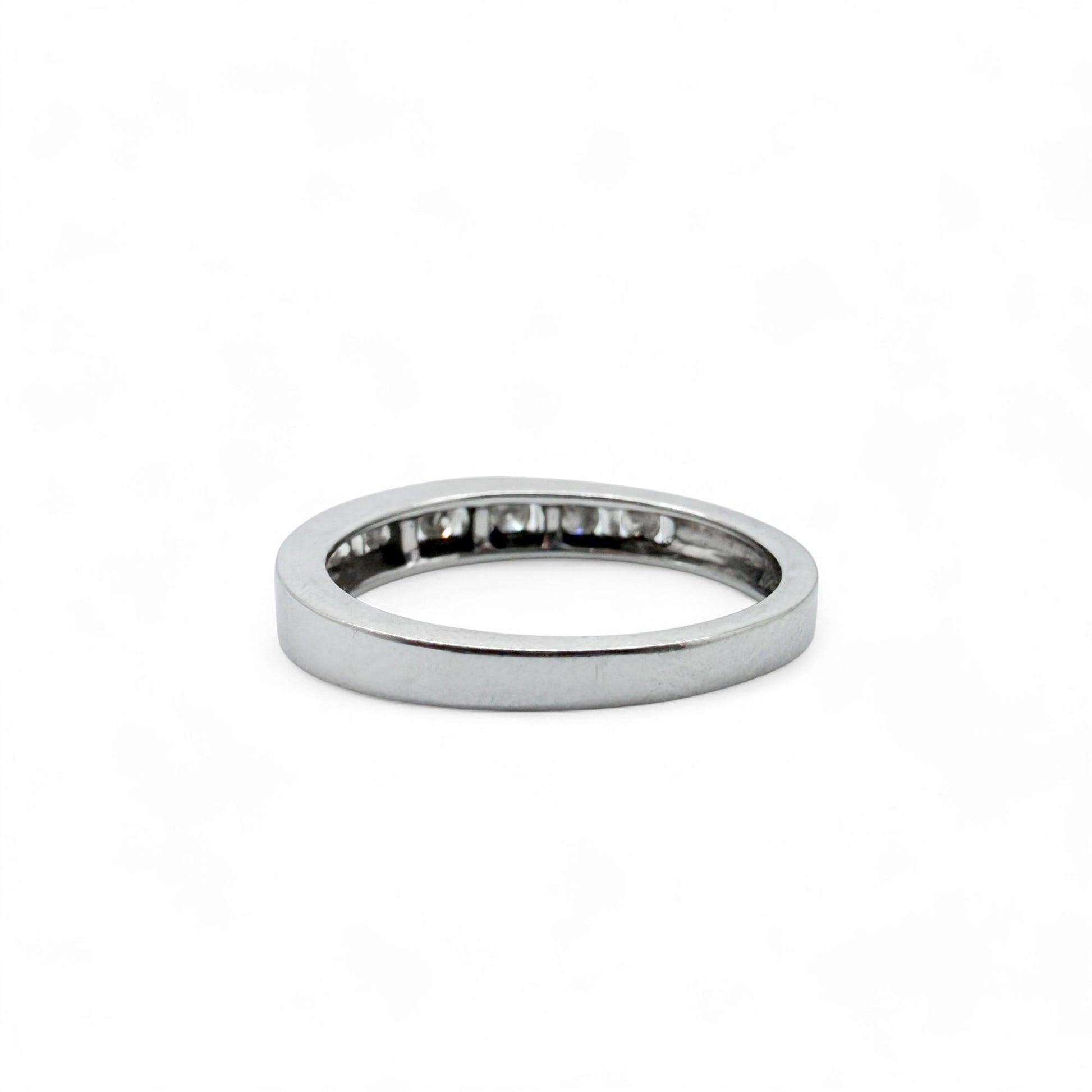 0.55 ctw White Diamond Channel Set Ring in 14K White Gold 7US 3.10 g