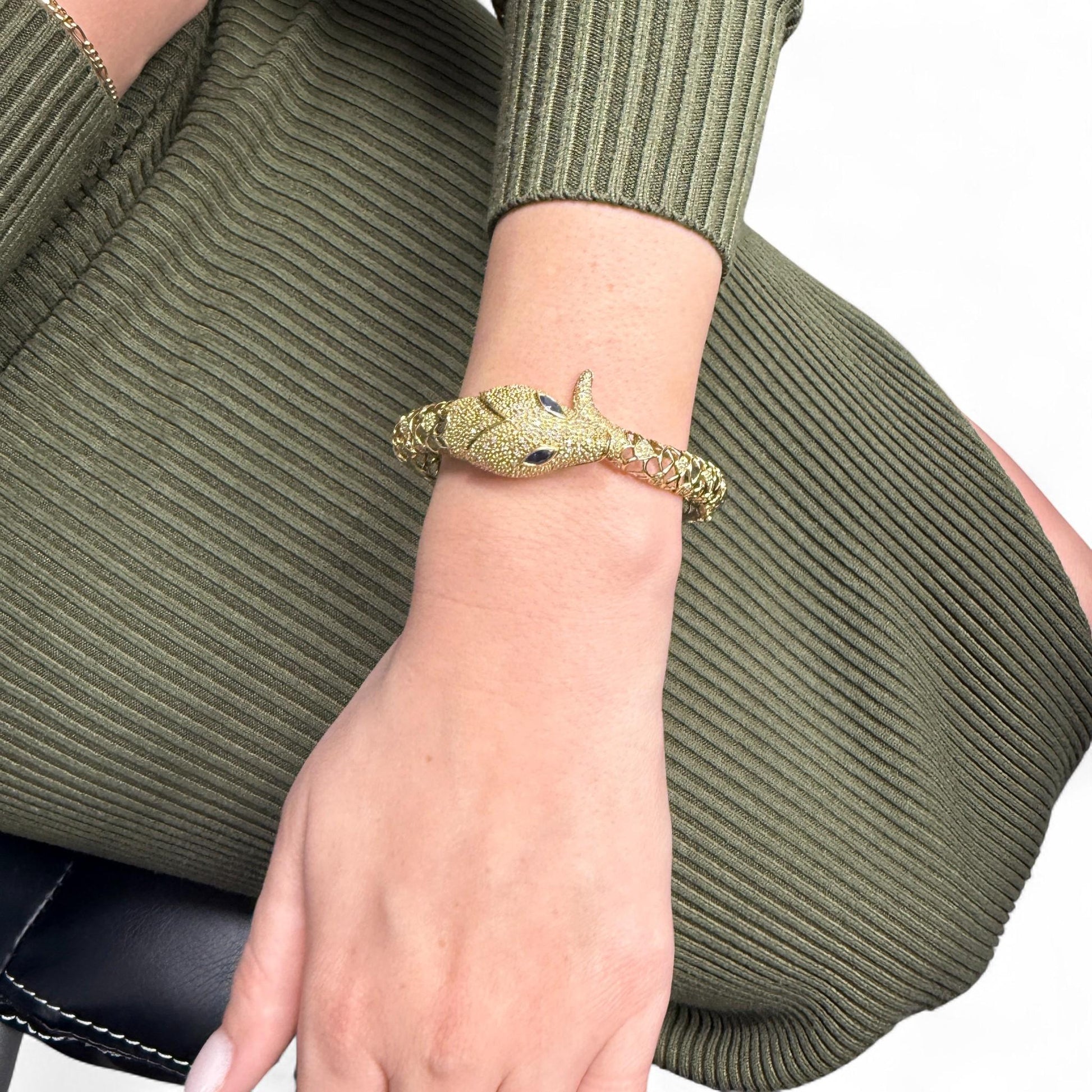 Sapphire & White Diamond Snake Bangle Bracelet in 14k Yellow Gold 27.97g.