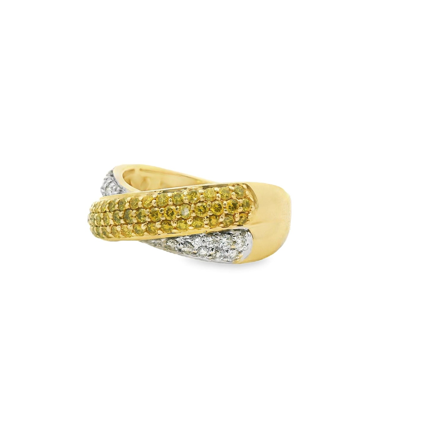 1.12cttw. White & Yellow Diamond Ring in 14k Yellow Gold 7US 7.65g.