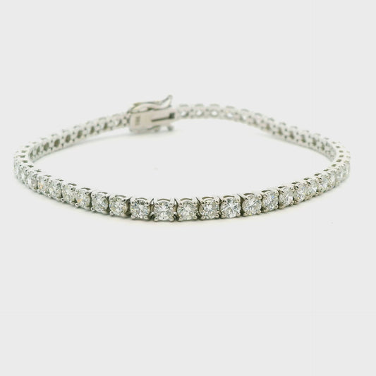 5.40 cttw. White Diamond Tennis Bracelet in 14k White Gold 7" 8.51g